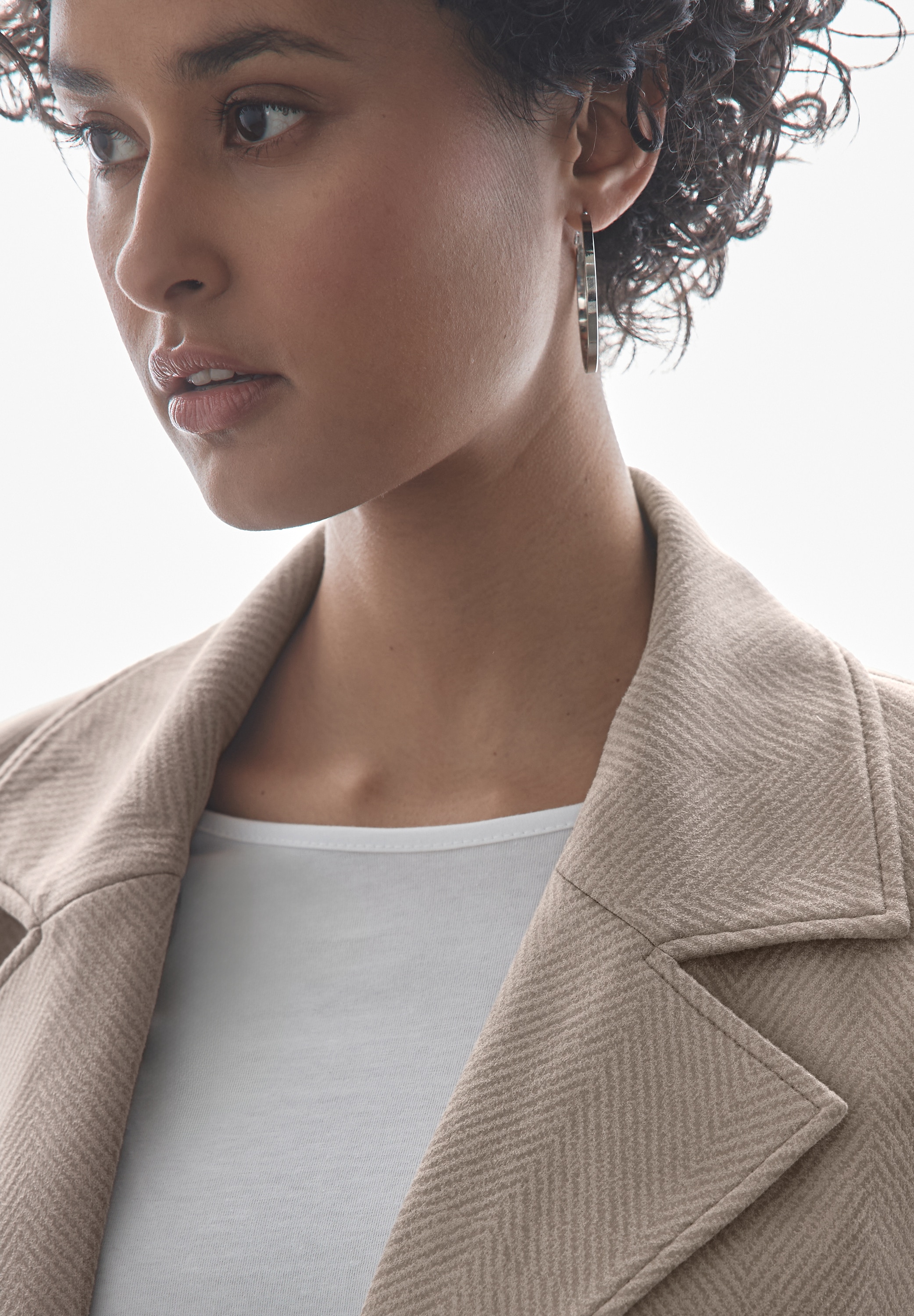 STREET ONE Jackenblazer , im Velours-Look
