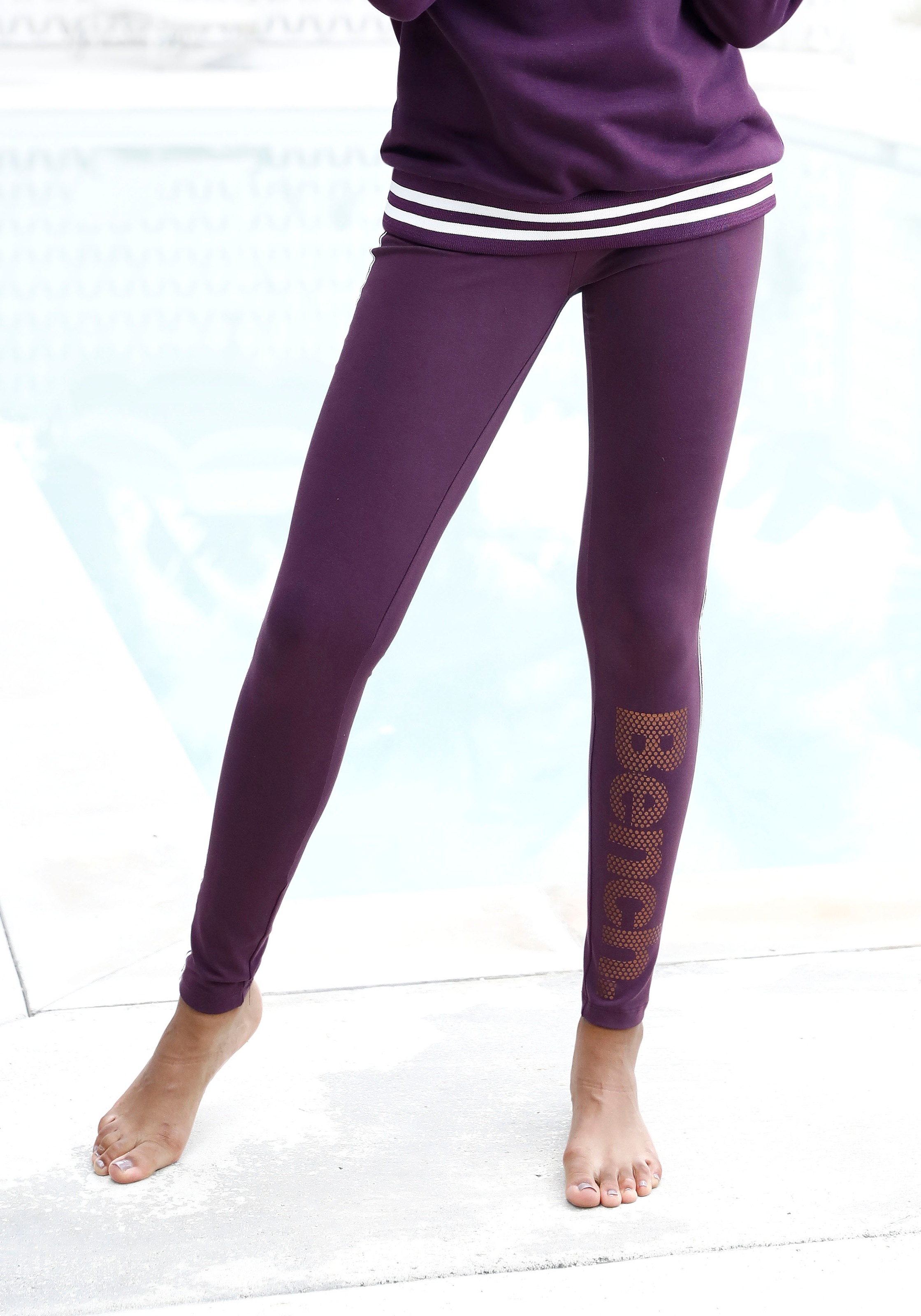 Bench. Leggings, mit Logodruck in Metalloptik kaufen