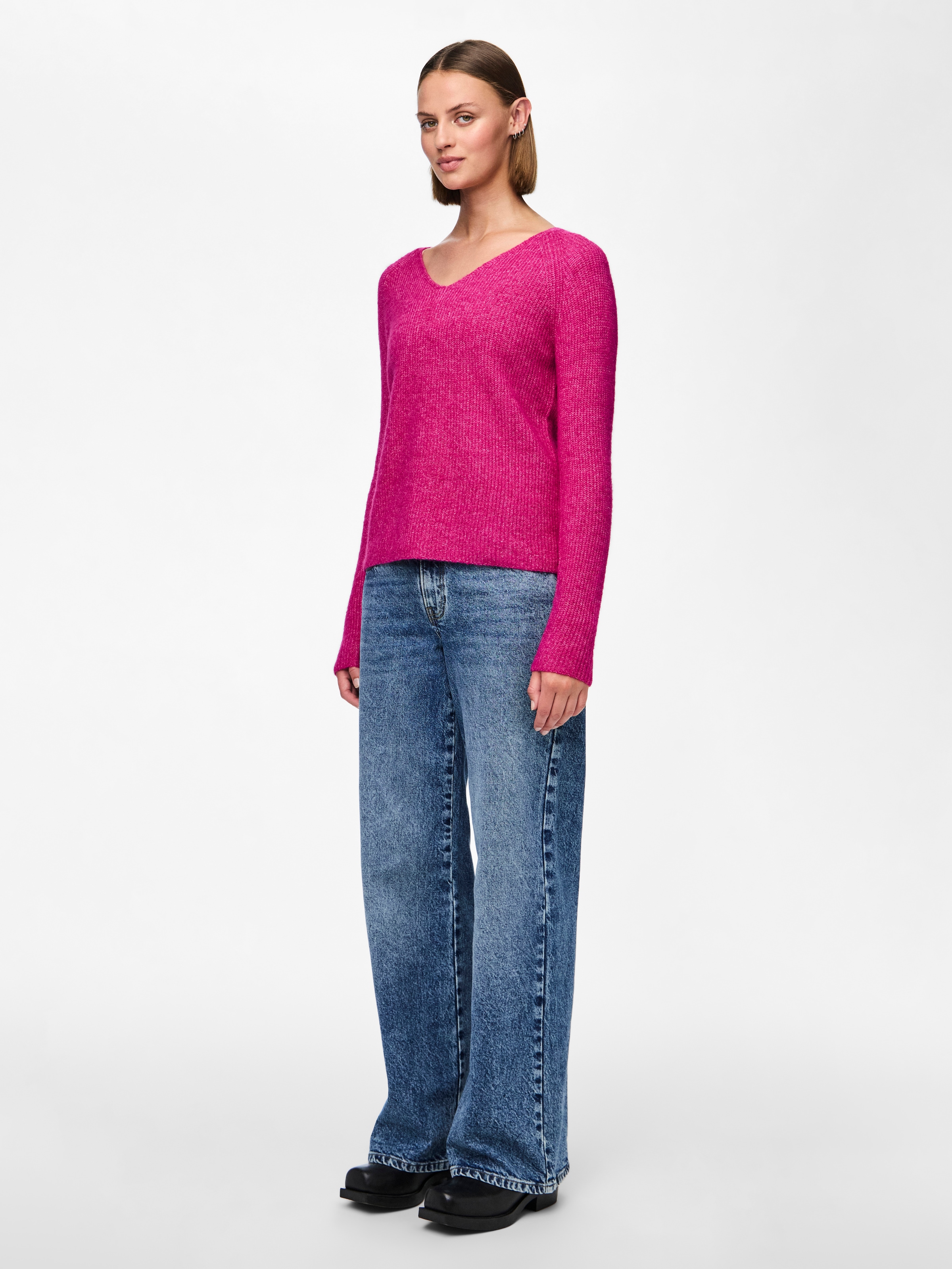 pieces V-Ausschnitt-Pullover »PCELLEN LS V-NECK KNIT NOOS BC«, mit Wolle