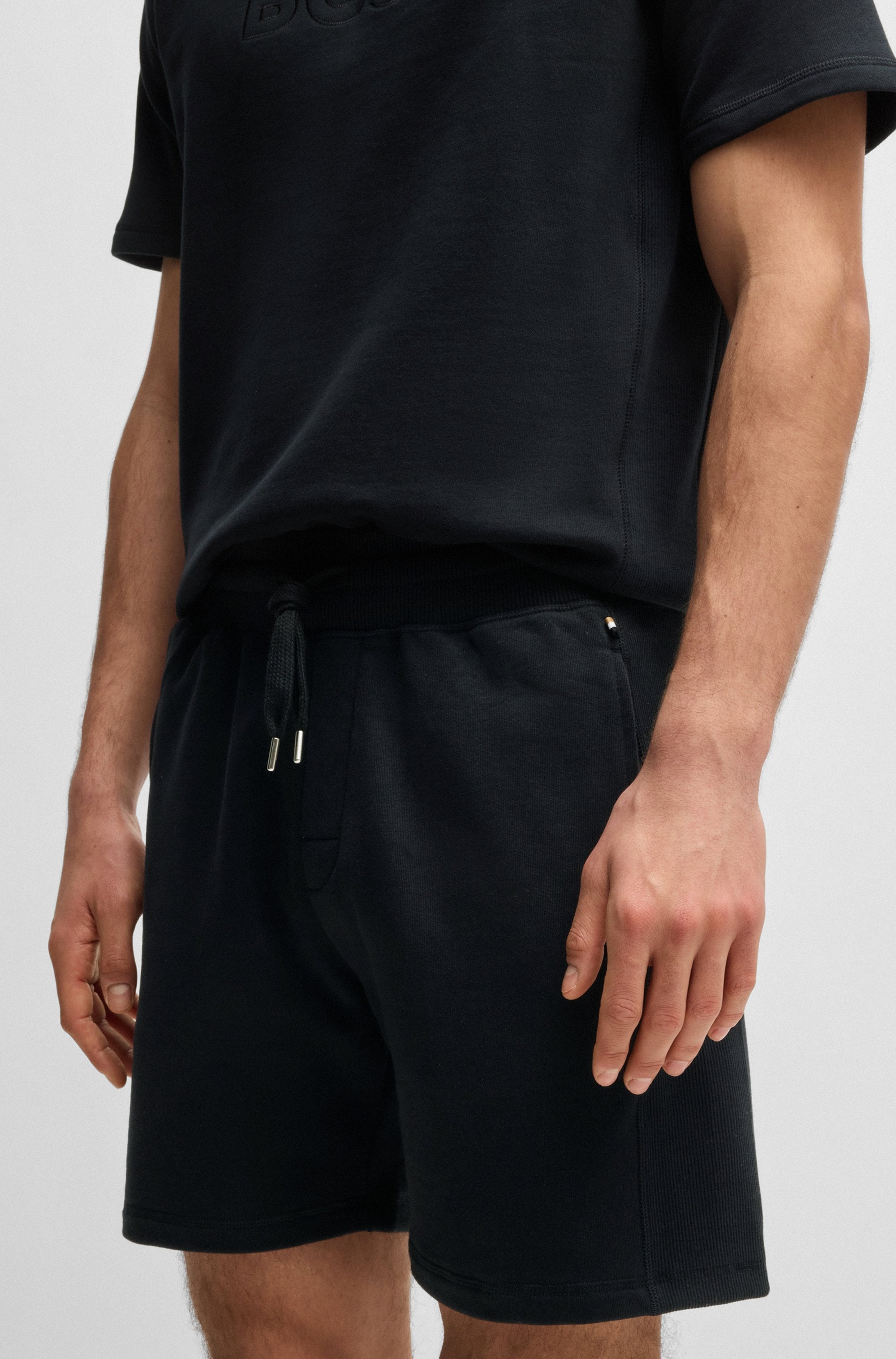 BOSS Sweatshorts »David«, mit verstellbarem Tunnelzug