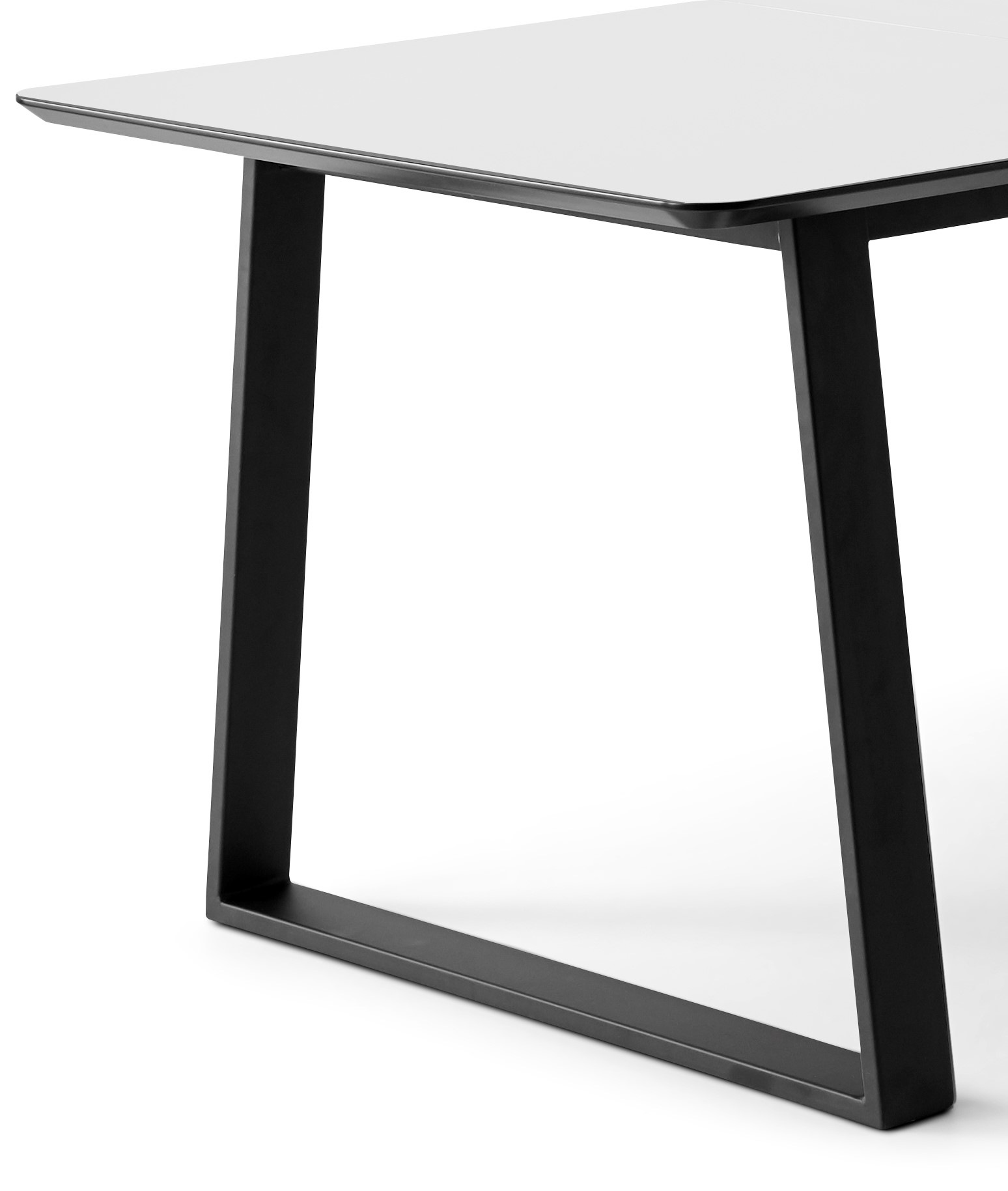 Hammel Furniture Esstisch »Meza Designtisch mit Auszugsfunktion und 2 Einlegeplatten«, abgerundete Tischplatte MDF, Trapez Metallgestell