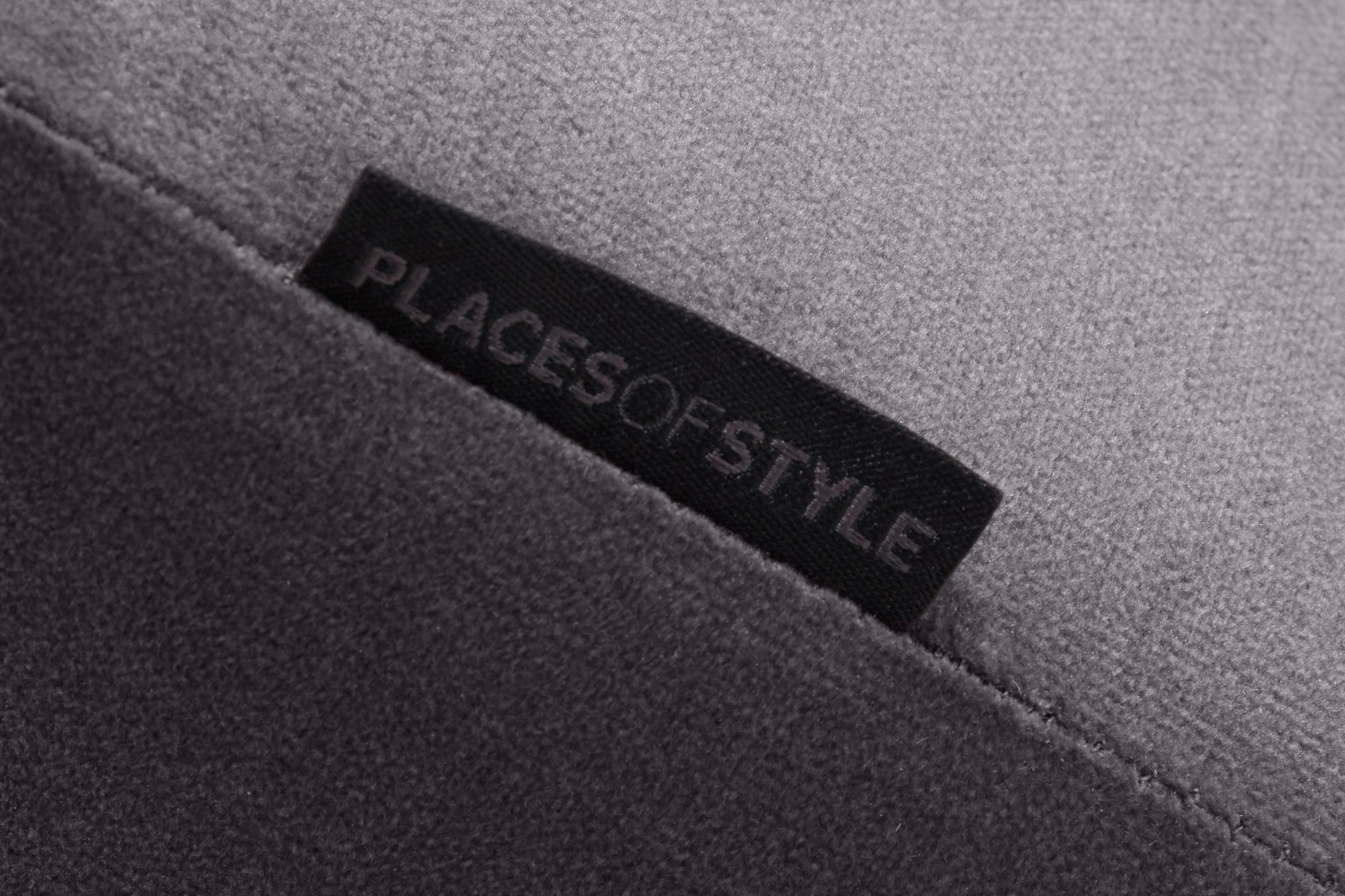 Places of Style Ecksofa »Bloomfield, Breite 304cm, Mega Polsterecke mit viel Platz, L-Form«, extra tiefe Sitzfläche, wahlweise mit Sitztiefenverstellung