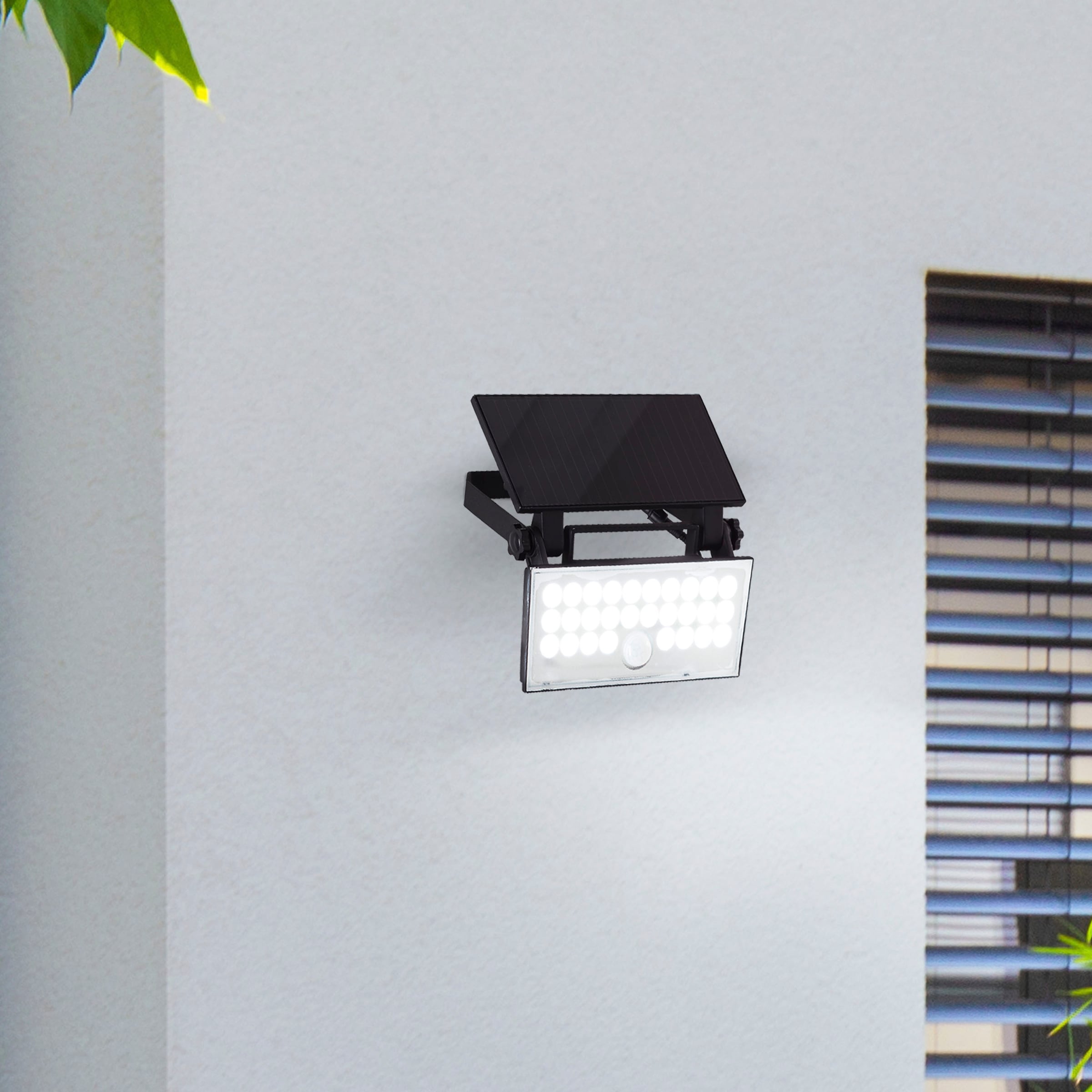 Brilliant LED Außen-Wandleuchte »Luton«, Solar, 19 cm, 1000 lm, 4100 K, schwenkbar, schwarz