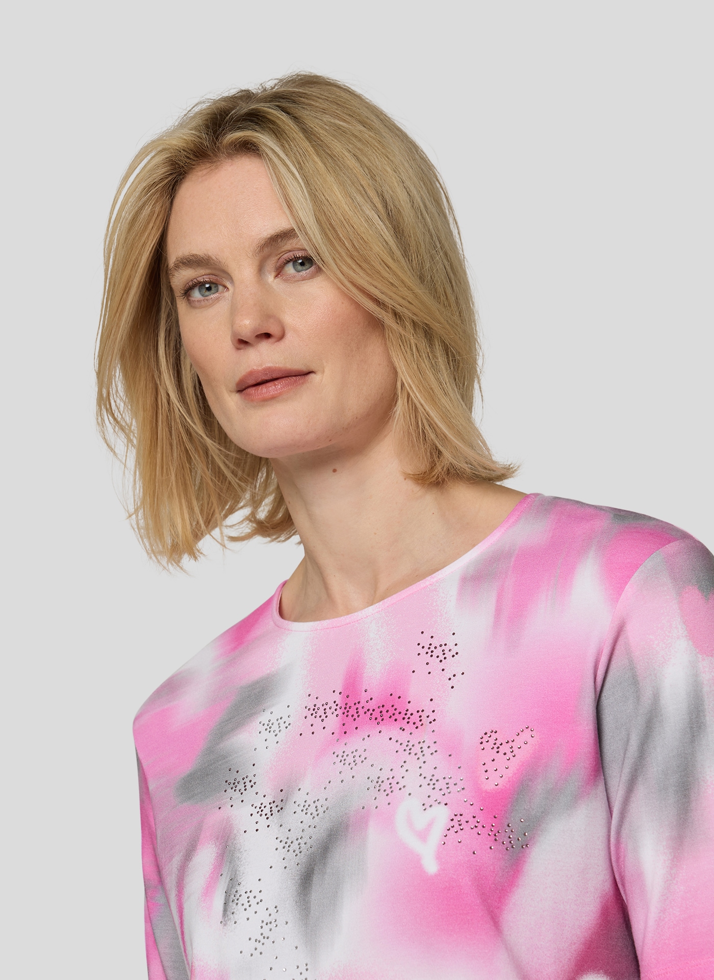 Rabe T-Shirt mit grafischem Muster und Glitzersteinen