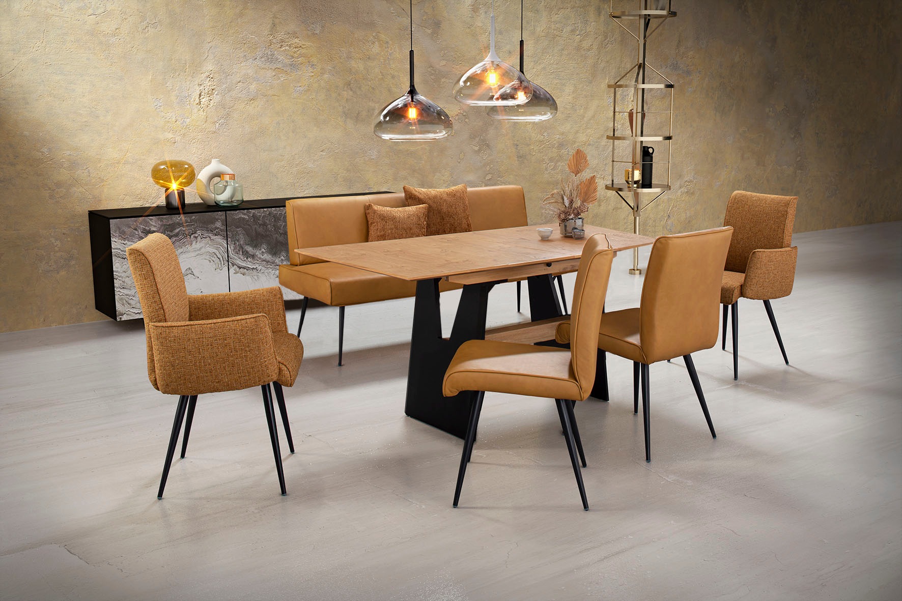 K+W Komfort & Wohnen Essgruppe »Giacomo I« Polsterbank, 2 Stühle und 2 Arml günstig online kaufen