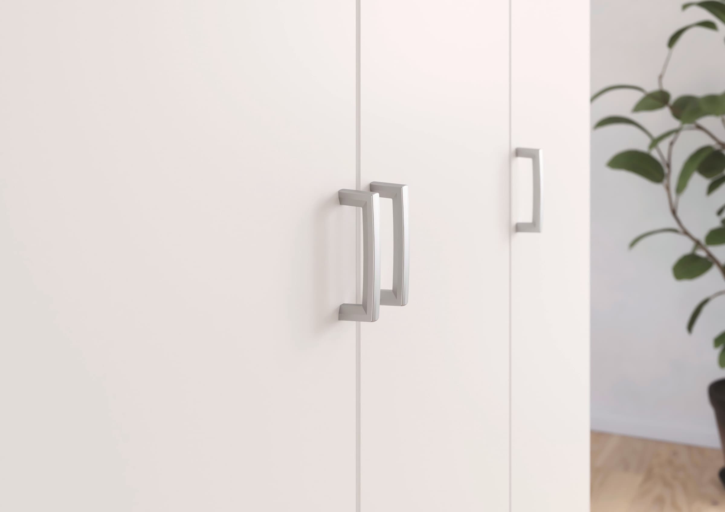 rauch Kleiderschrank »Schrank Garderobe Wäscheschrank GAMMA in 4 Breiten 91-226 cm« 3 verschiedene Ausstattungen BASIC/CLASSIC/PREMIUM (inkl. SOFT-CLOSE),  mit Schubladen und Schrankaufsatz sowie Spiegel MADE IN GERMANY