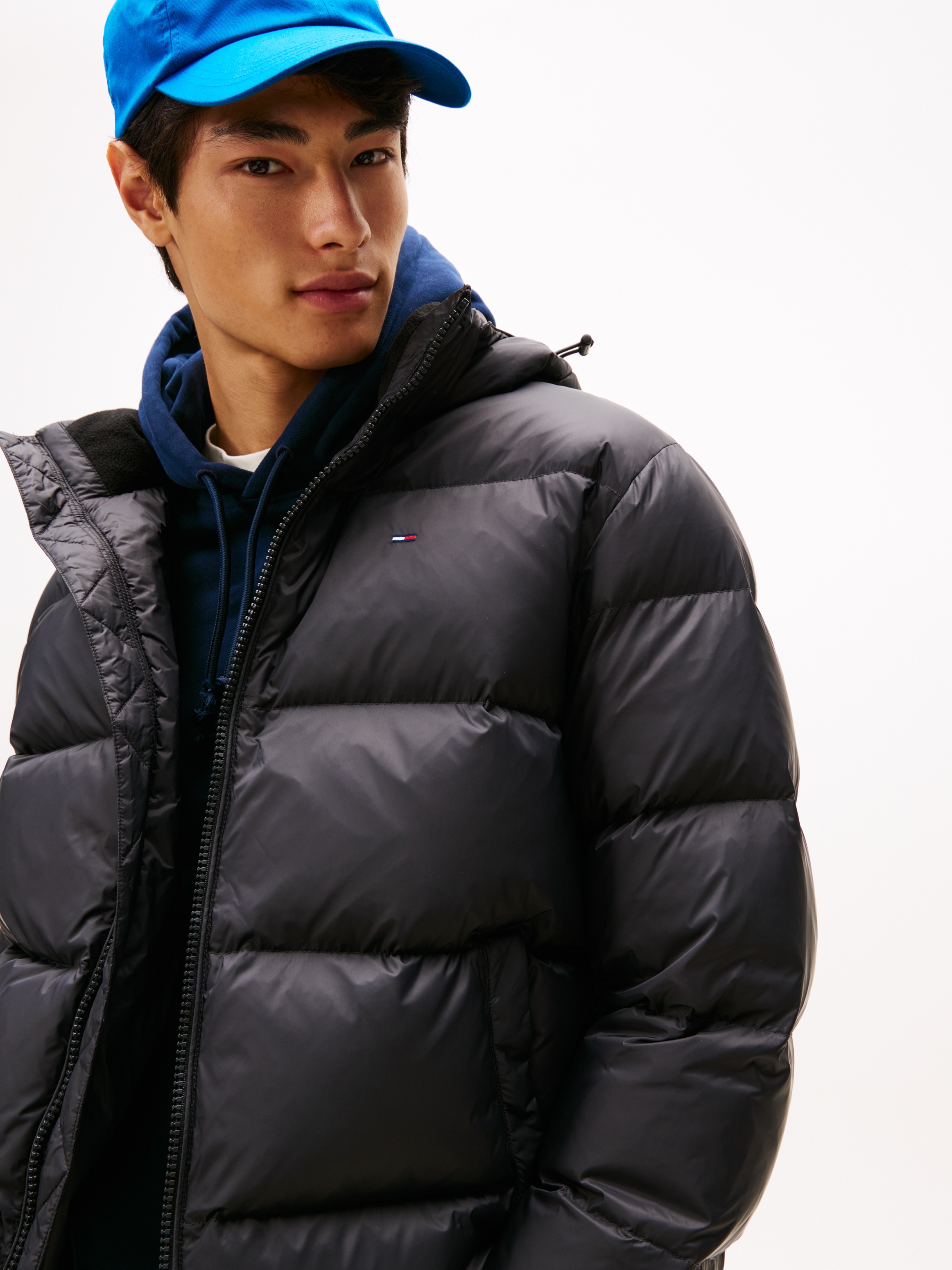 Tommy Jeans Steppjacke »TJM ESSENTIAL DOWN JACKET EXT«, mit Kapuze, Daunenjacke, Übergangsjacke Winterjacke Outdoorjacke Gefüttert