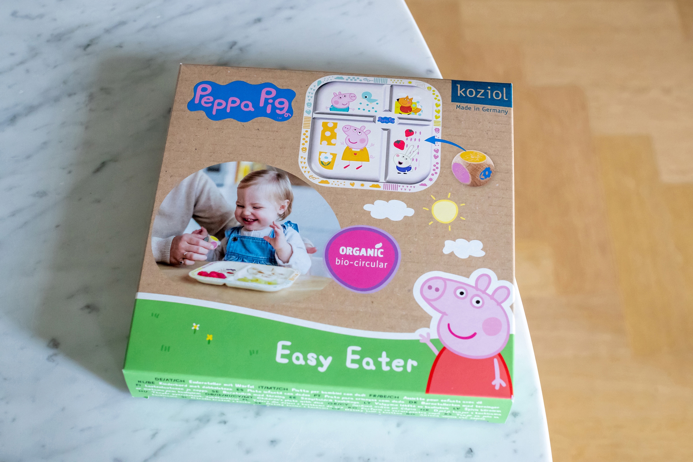 KOZIOL Kunststoffteller »Esslernteller + Würfel EASY EATER PEPPA PIG«, (Set, 2 St., Esslernteller + Würfel), made in Germany, melaminfrei, 100% recycelbar
