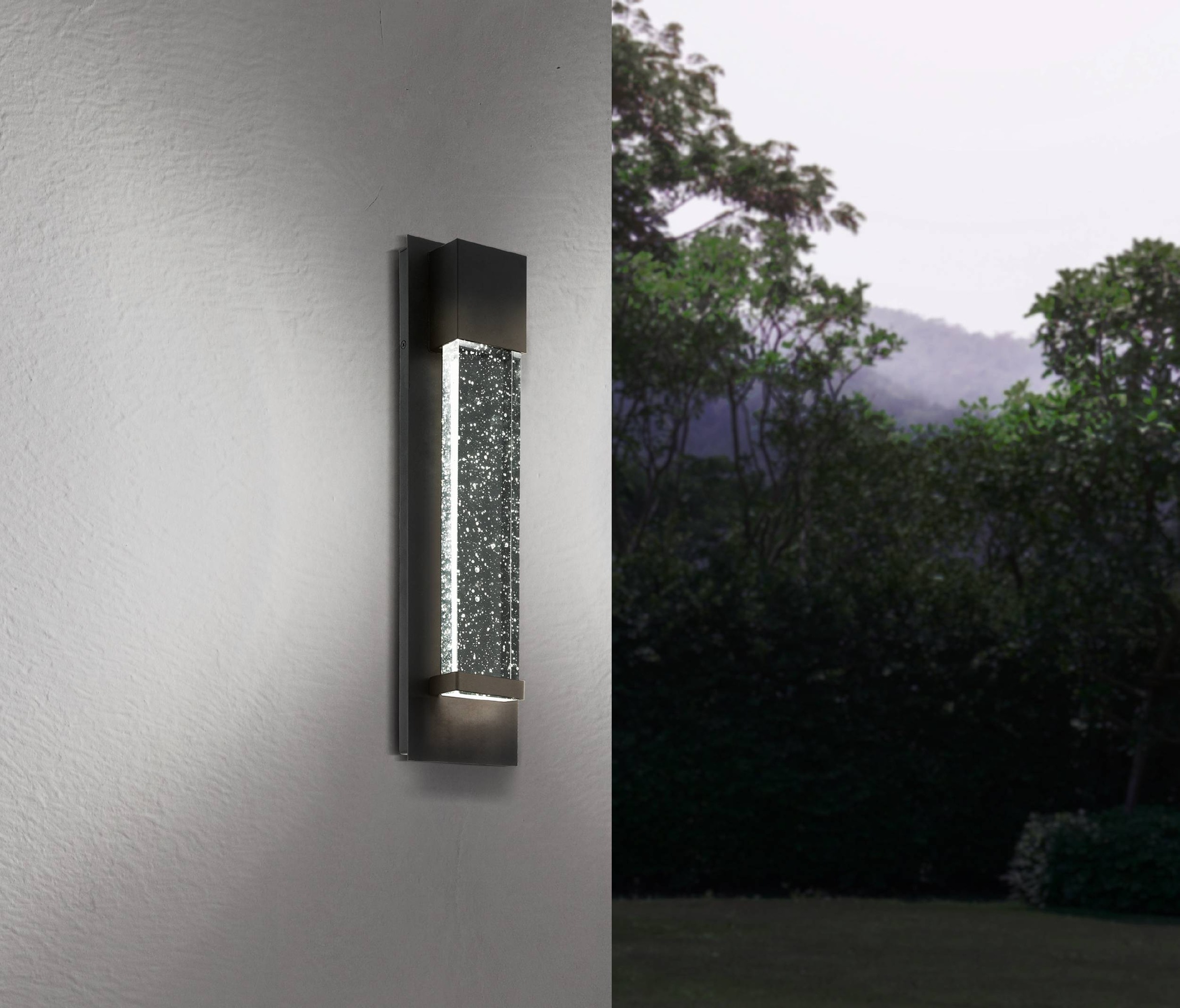 EGLO Wandleuchte »Villagrazia Wandlampe, Außeneleuchte aus Alu und Glas, IP44, Lampe« LED-Modul 1 Stk. Warmweiß Wand-/Deckenleuchte - L12 x H30 x AL7 cm - schwarz - 2X3,3W inkl.