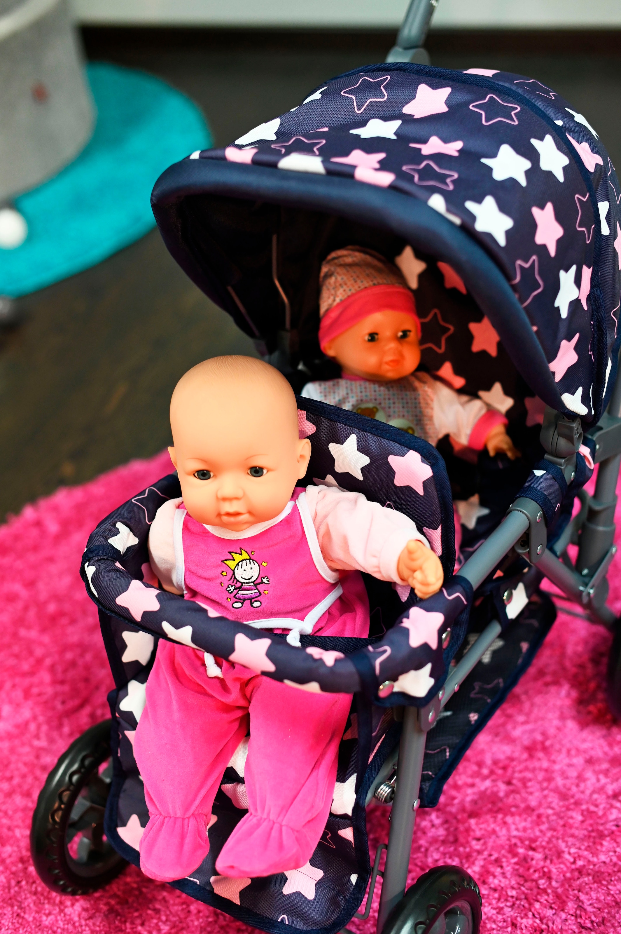 Knorrtoys® Zwillingspuppenwagen »Big Twin - star blue pink«