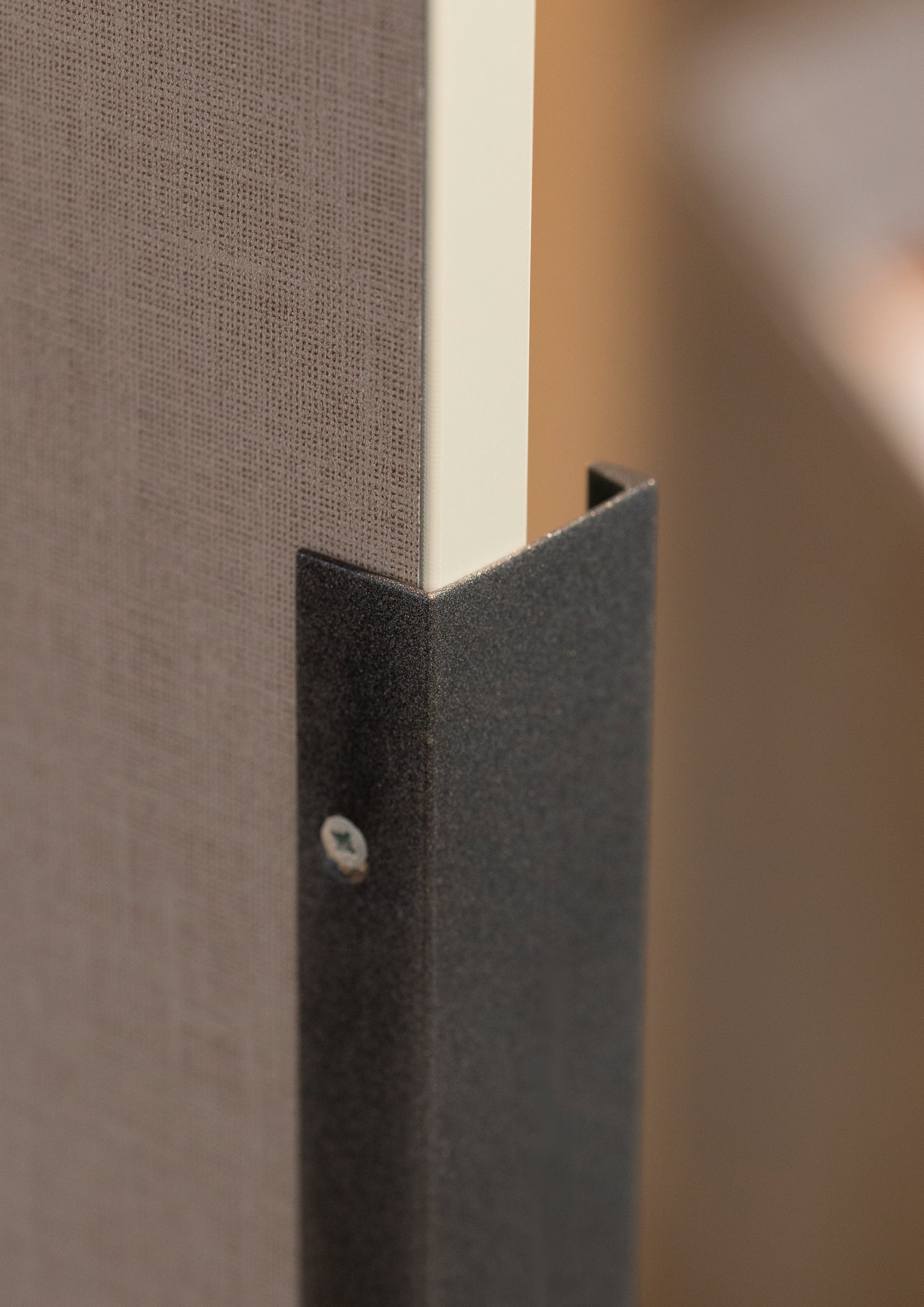 INOSIGN BY RAUCH Drehtürenschrank »Ferris Schrank Breite 2,10m BESTSELLER Schlafzimmerschrank«, Kleiderschrank mit Spiegel in den Ausführungen BASIC/CLASSIC/PREMIUM