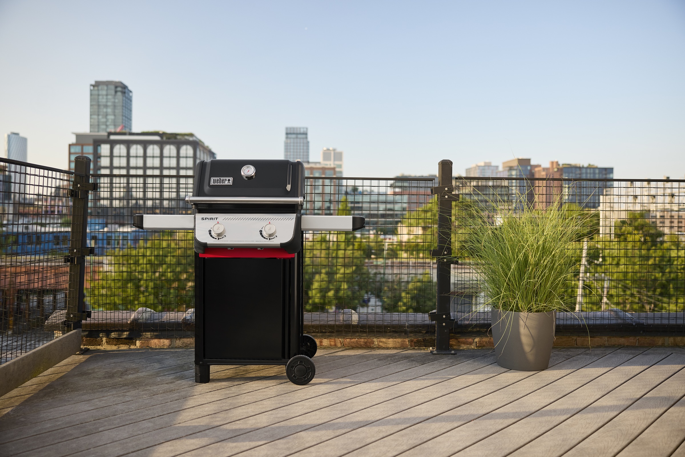 Weber Gasgrill »SPIRIT E-210 (2025)«, Edelstahl Flavorizer Bars, Snap Jet Zündung