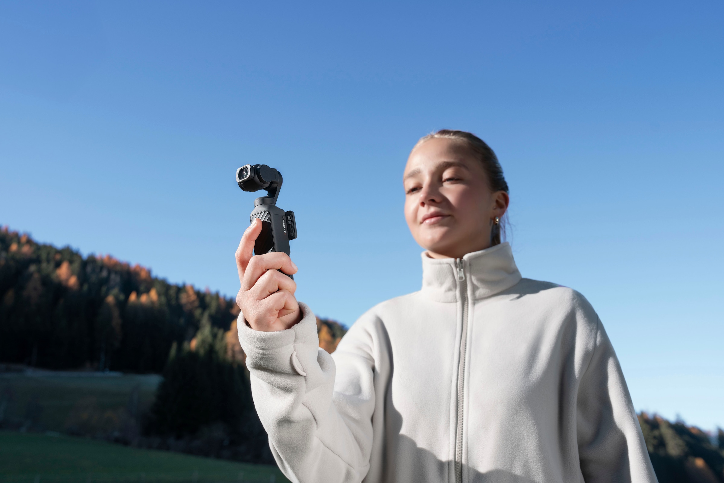 DJI Kompaktkamera »Osmo Pocket 4 Creator Combo« , 37 , Bluetooth