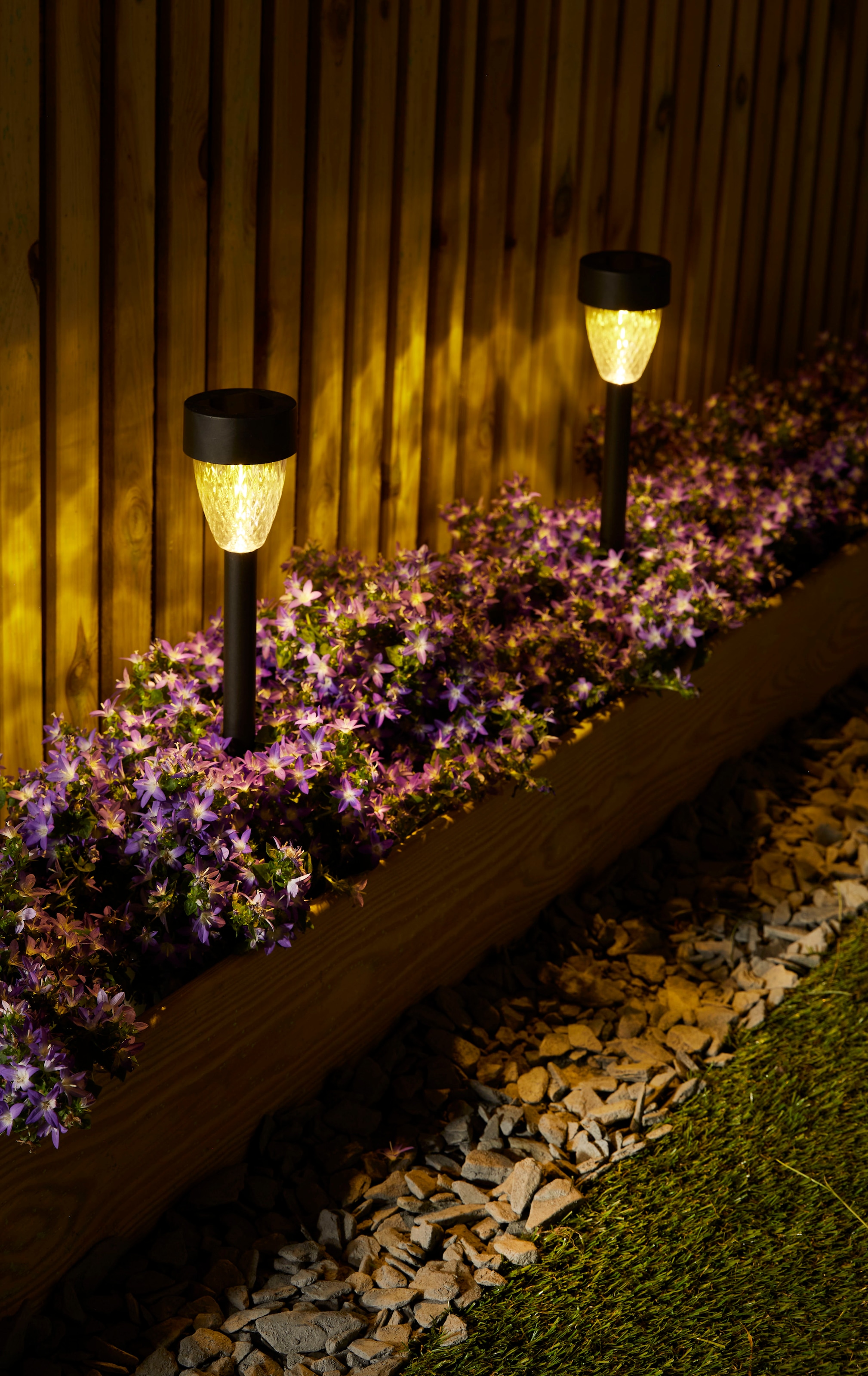 LUXFORM Gartenleuchte »Solar-Gartenlampe Montpellier - 4 Stück«, Leuchtmittel LED-Modul | LED fest integriert, Aus Kunststoff gefertigt