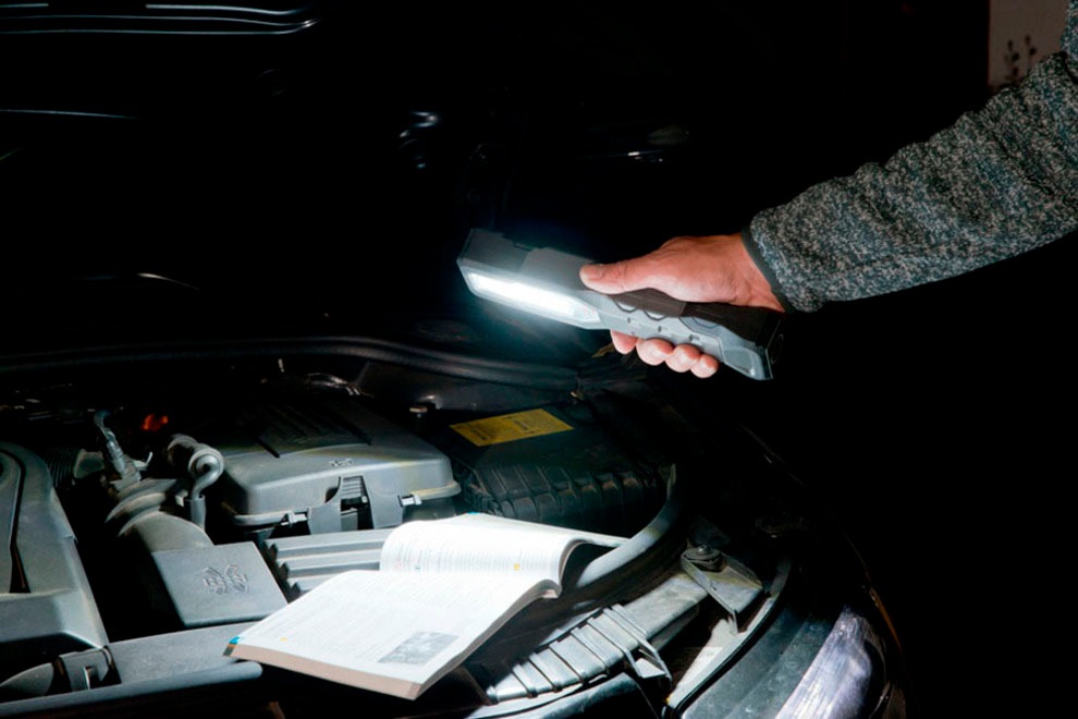 Brennenstuhl Handleuchte »HL 1000 A« mit integriertem Akku und USB-Kabel