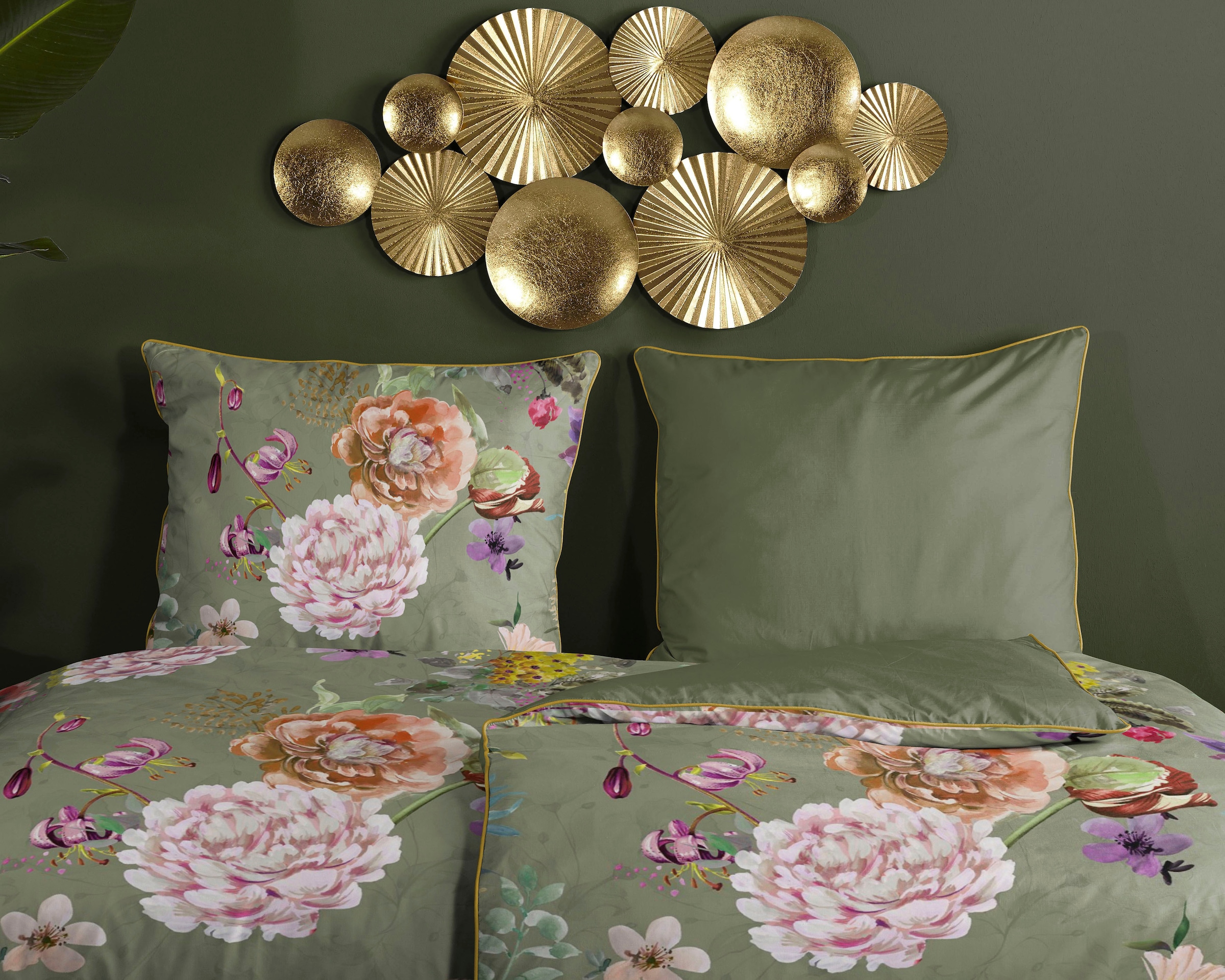 Descanso Wendebettwäsche »Parma«, Baumwolle, Satin, 135x200, Biese, Reißverschluss, Wendeoptik, Blumen