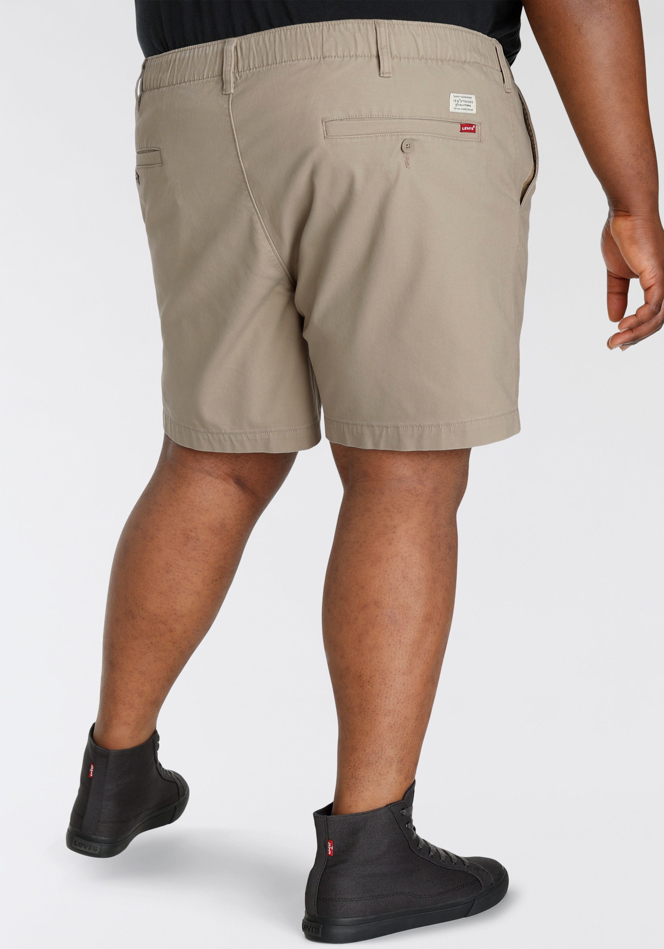 2. Bild von Levi's® Plus Jeansshorts »XX EZ SHORT B&T«, mit elastischem Bund
