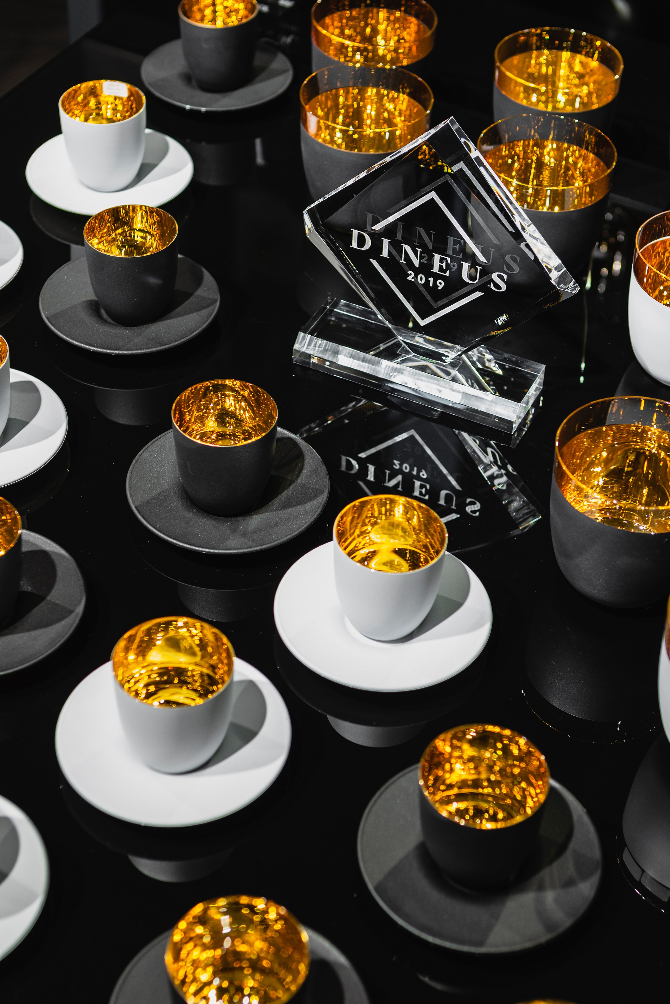 Eisch Espressoglas »Cosmo gold«, (Set, 2 tlg.), Echtgold, handgefertigt, bleifrei, 100 ml, 2-teilig, Made in Germany