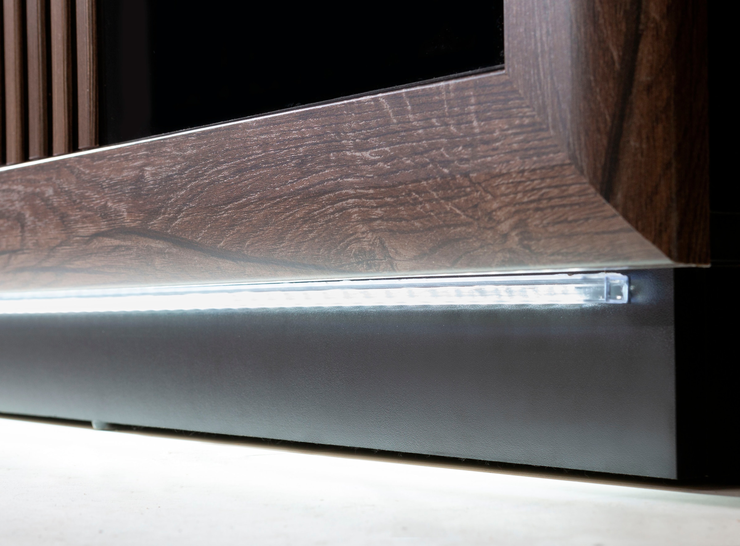 FORTE Lowboard »SavonaTV-Board, TV-Schrank«, Breite 162 cm, inkl. Sockelbeleuchtung