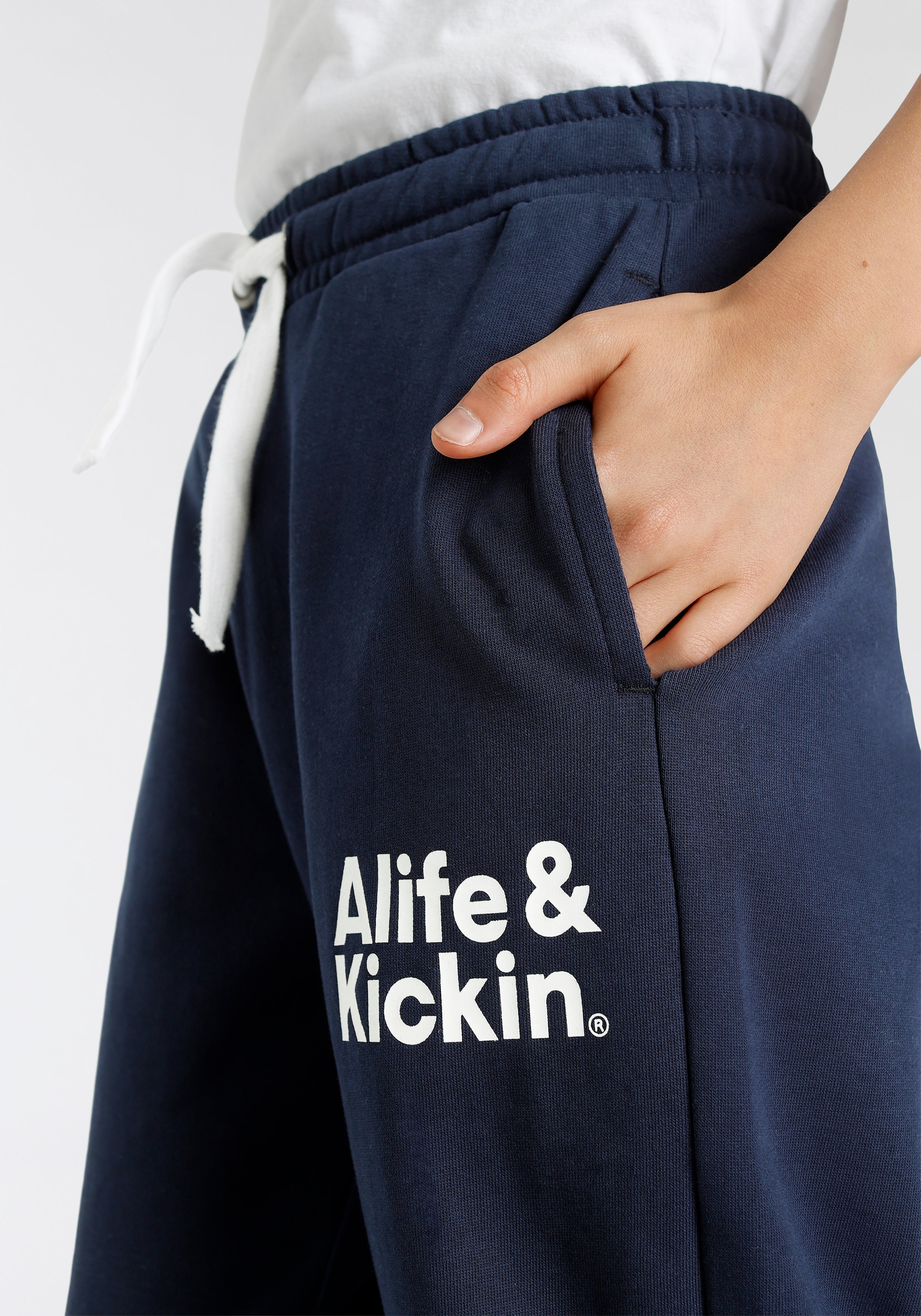 Alife & Kickin Sweathose »Logo-Print«, online Ware innen geraute weiche bei