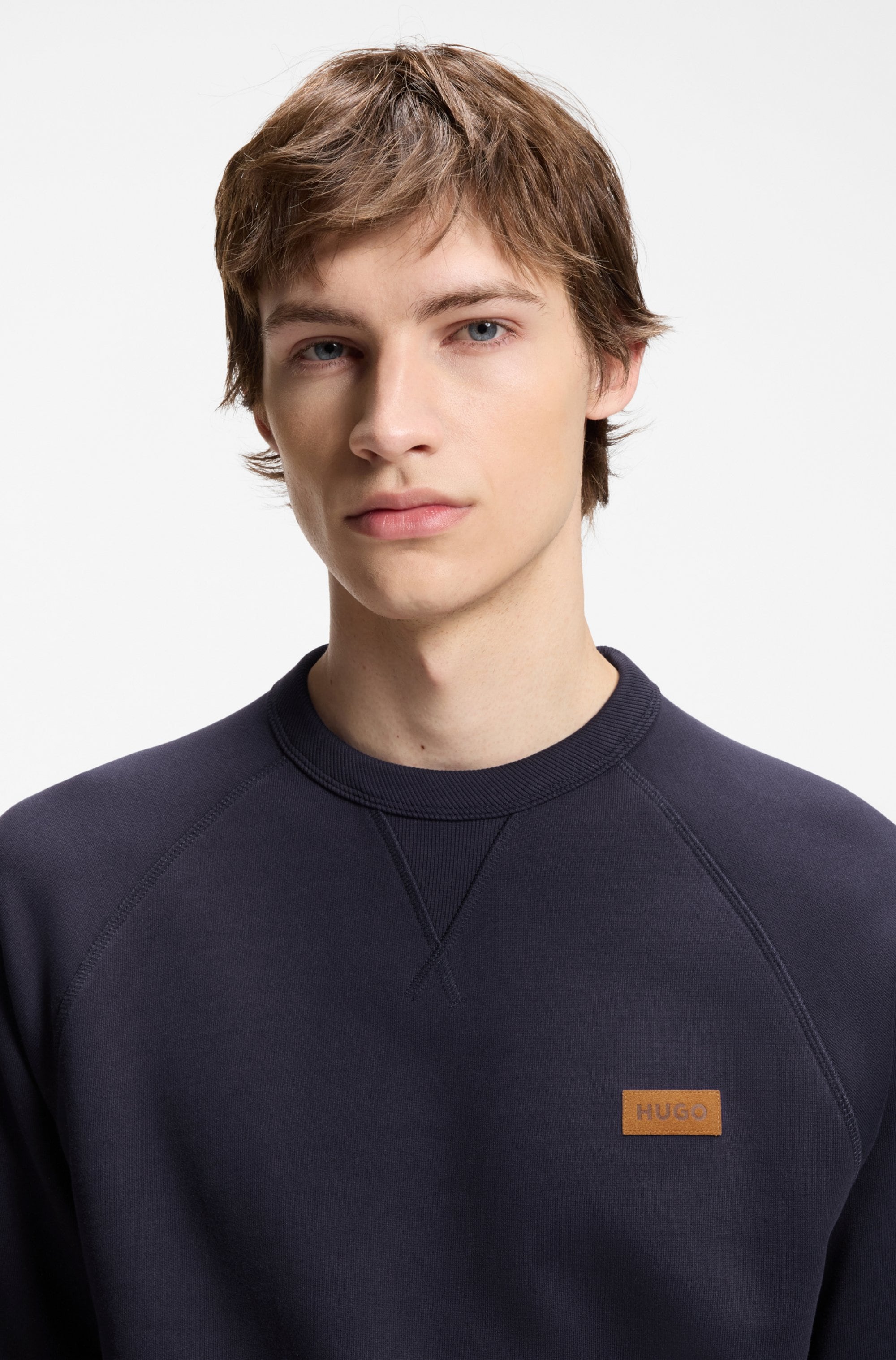 HUGO Sweatshirt »Nevacrew«, Rundhalsausschnitt, Regular Fit,
