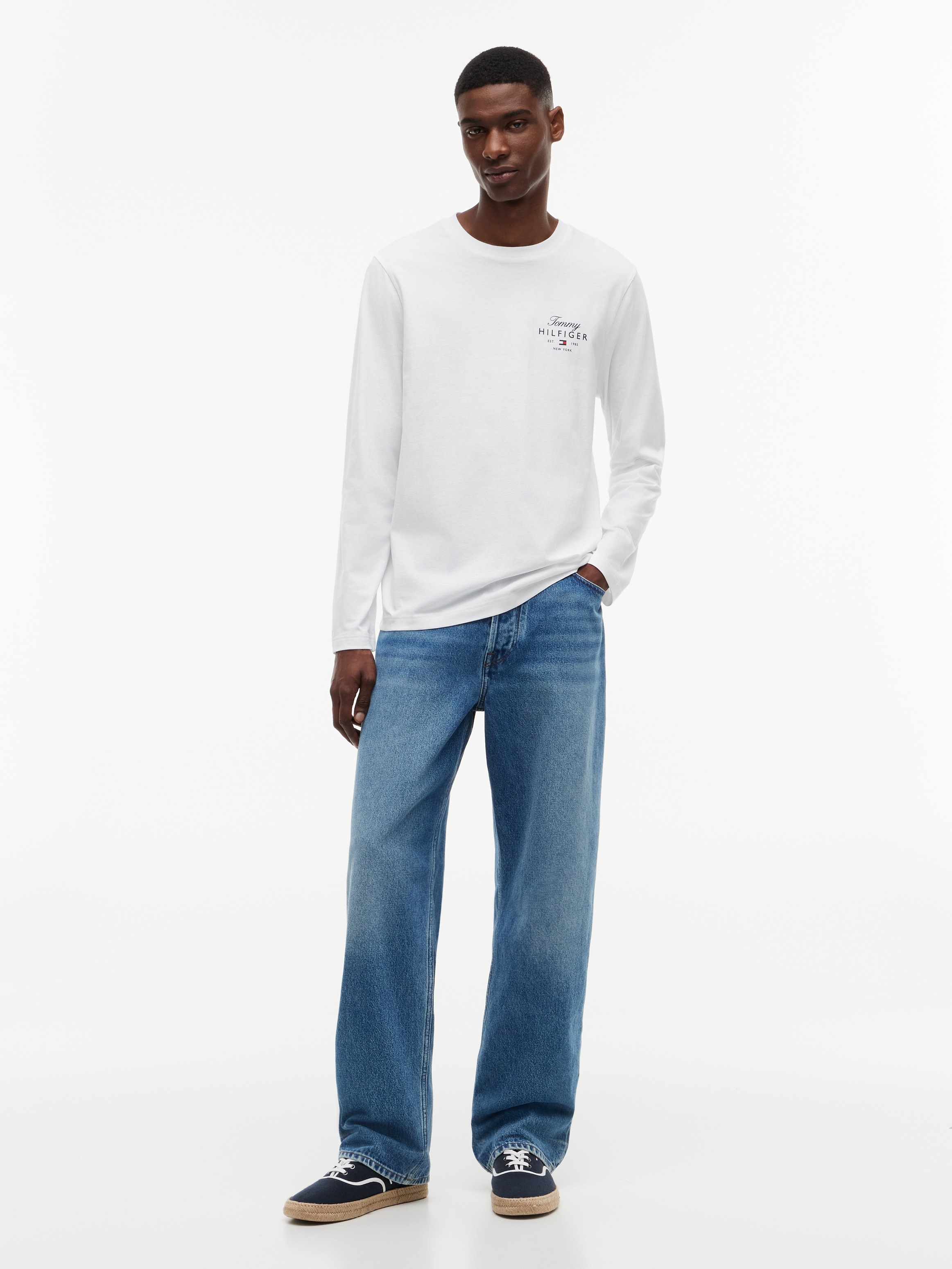 Tommy Hilfiger Langarmshirt »SCRIPT STACK LS REGULAR TEE«