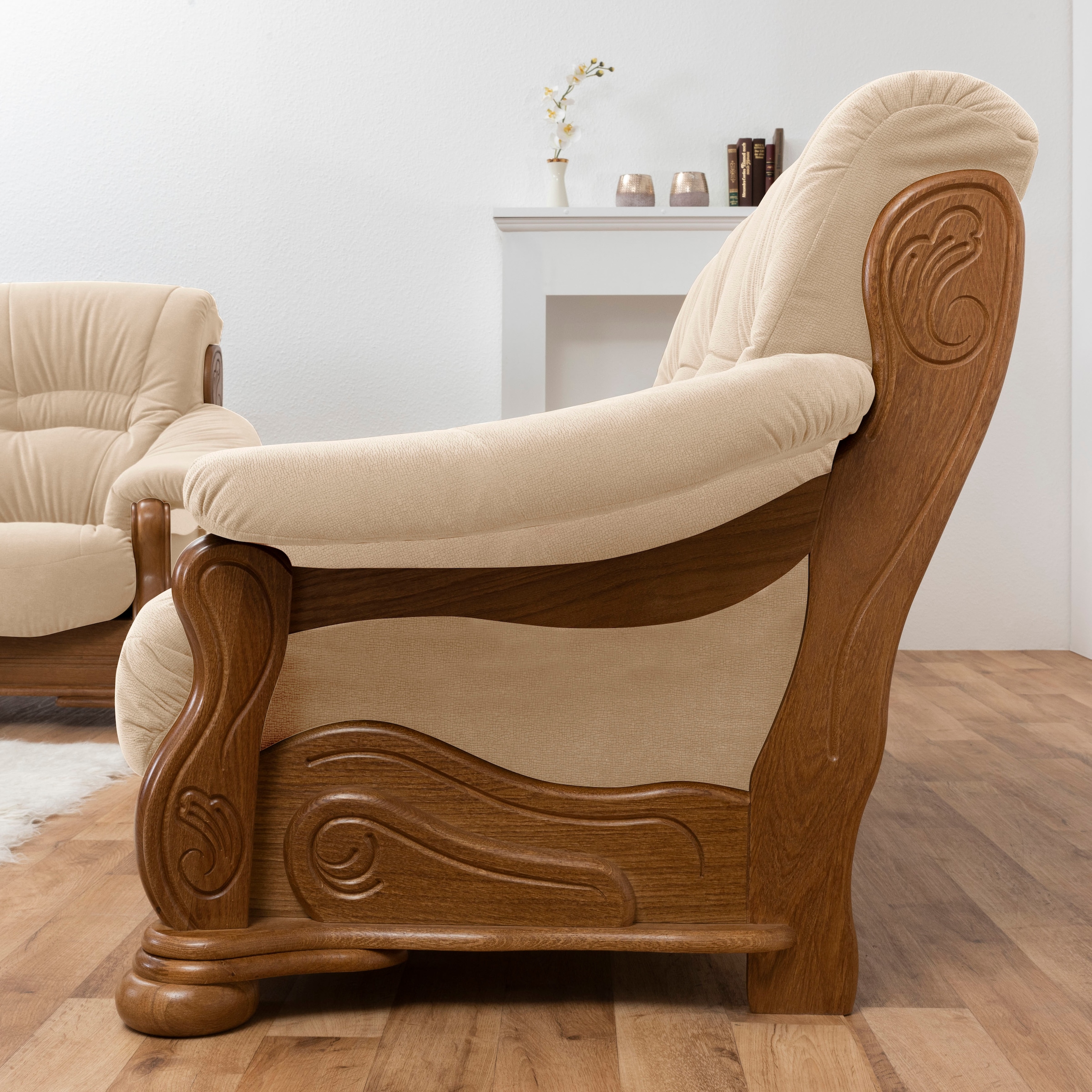 Max Winzer® 3-Sitzer »Texas mit aufwendig gefrästen Ornamenten im Eichenholzgestell«, bequemer Retro Klassiker, kompakte Stellmaße, Breite 202 cm