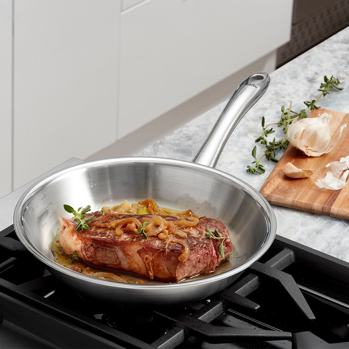Fissler Bratpfanne »Fissler M5 Pro-Ply®, Edelstahl-Pfanne« Edelstahl 18/10 5-lagiges Mehrschichtmaterial für präzise Temperaturkontrolle