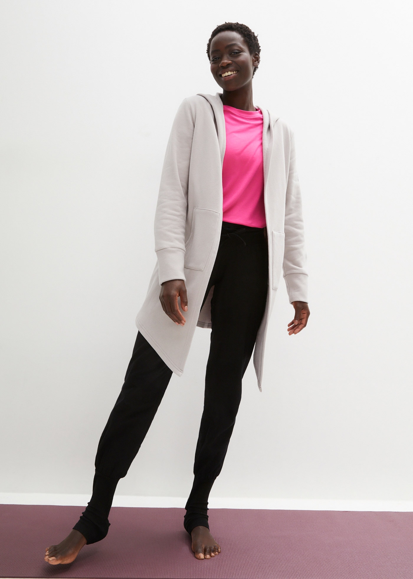 bonprix Sweatjacke »Long-Sweatjacke« mit Nahtreißverschluss, aus Baumwolle und Polyester