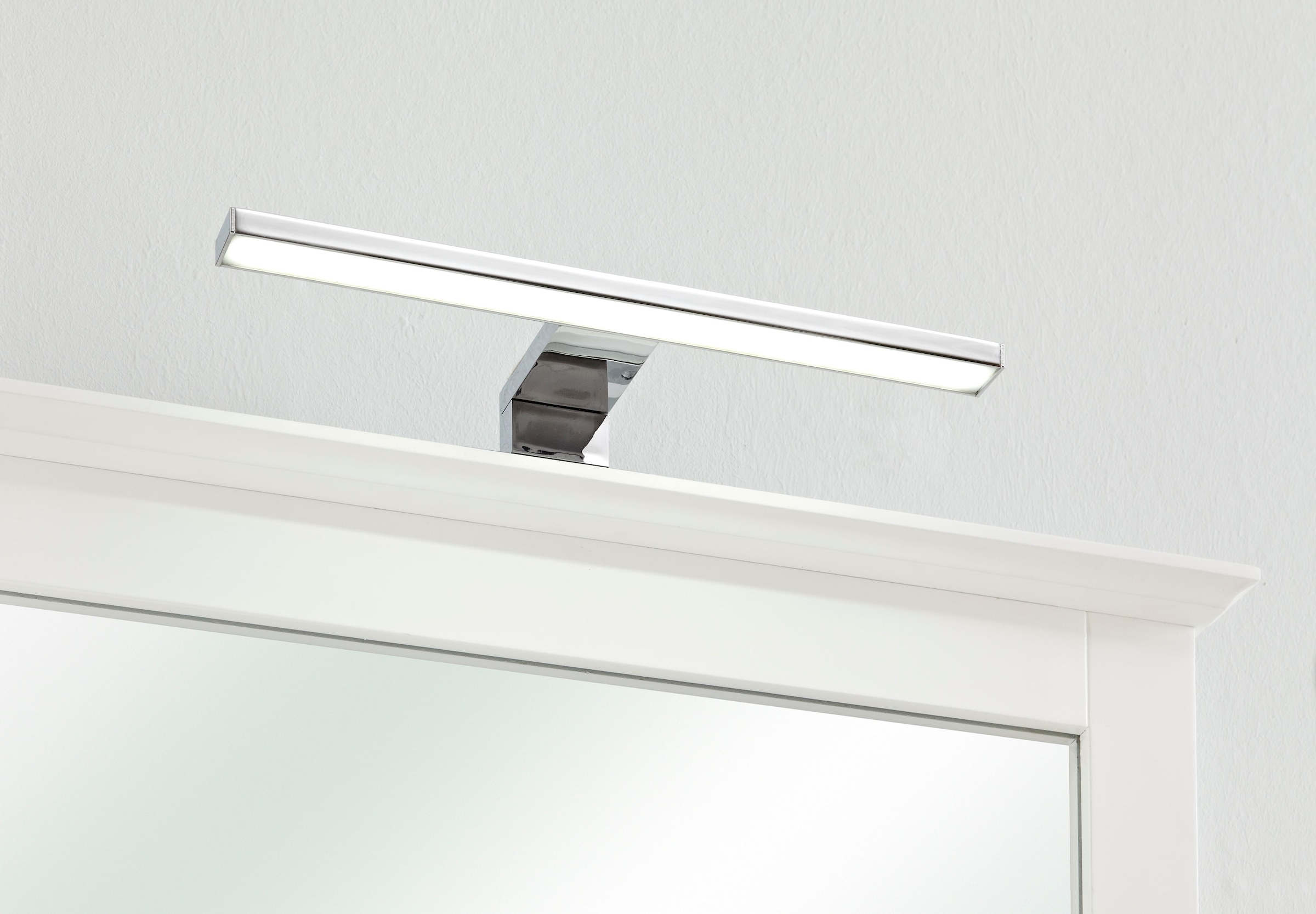 Saphir Badmöbel-Set »Quickset 928 4-teilig, Waschbeckenunterschrank mit LED-Spiegel«, (5 St.), Unterschrank, Hängeschrank, 4 Türen, 1 Schublade, Weiß Glanz