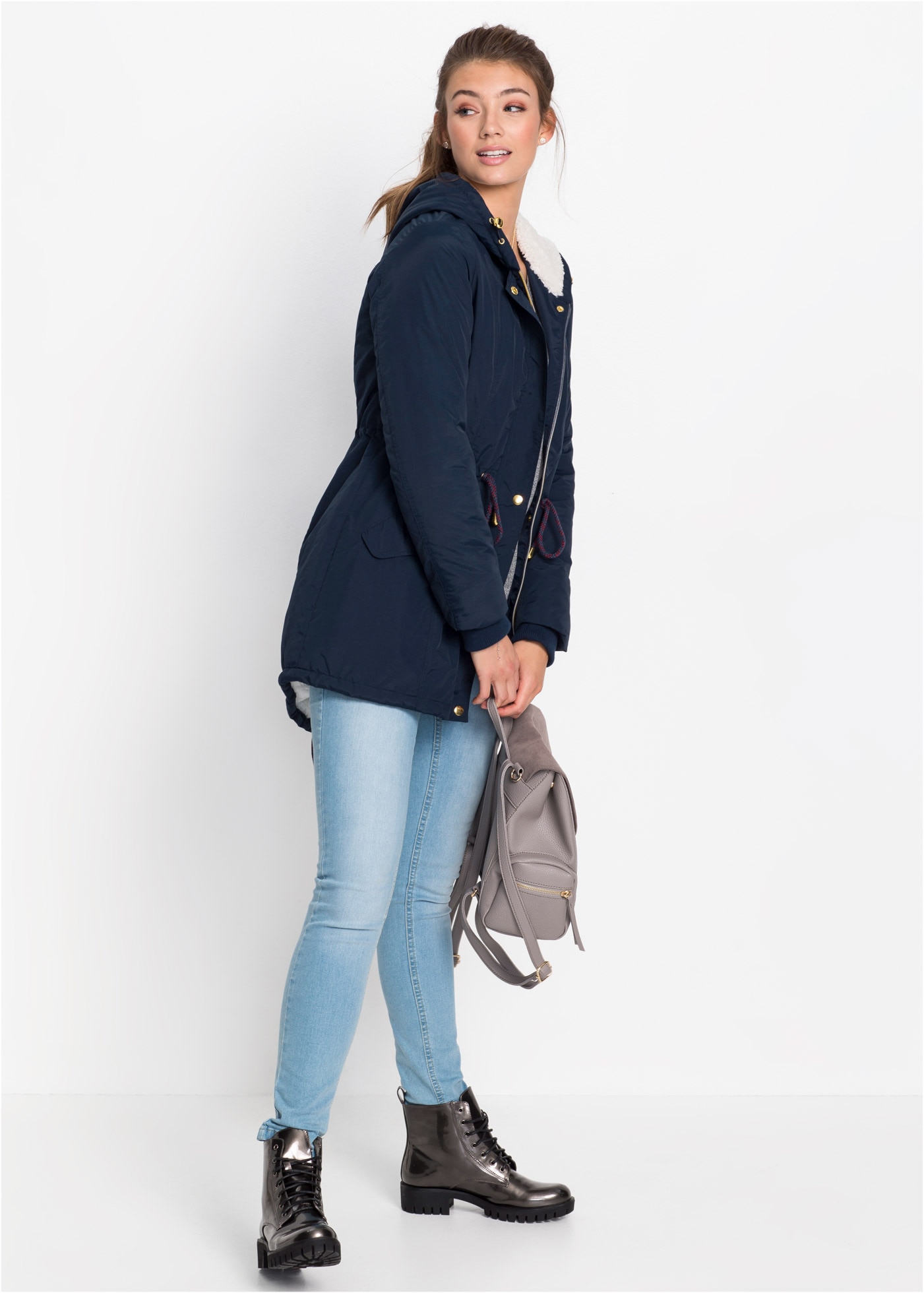 bonprix Parka mit Kapuze Winterjacke als Parka mit Teddy-Fleece und Kapuze