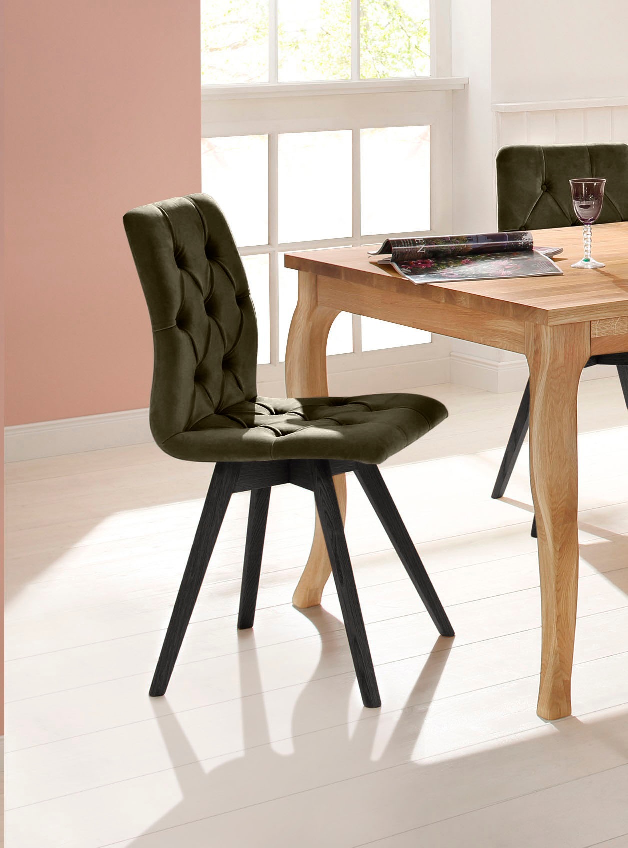 andas Esszimmerstuhl »Rania«, (Set), 2 St., Samtoptik, mit Massivholzbeinen günstig online kaufen