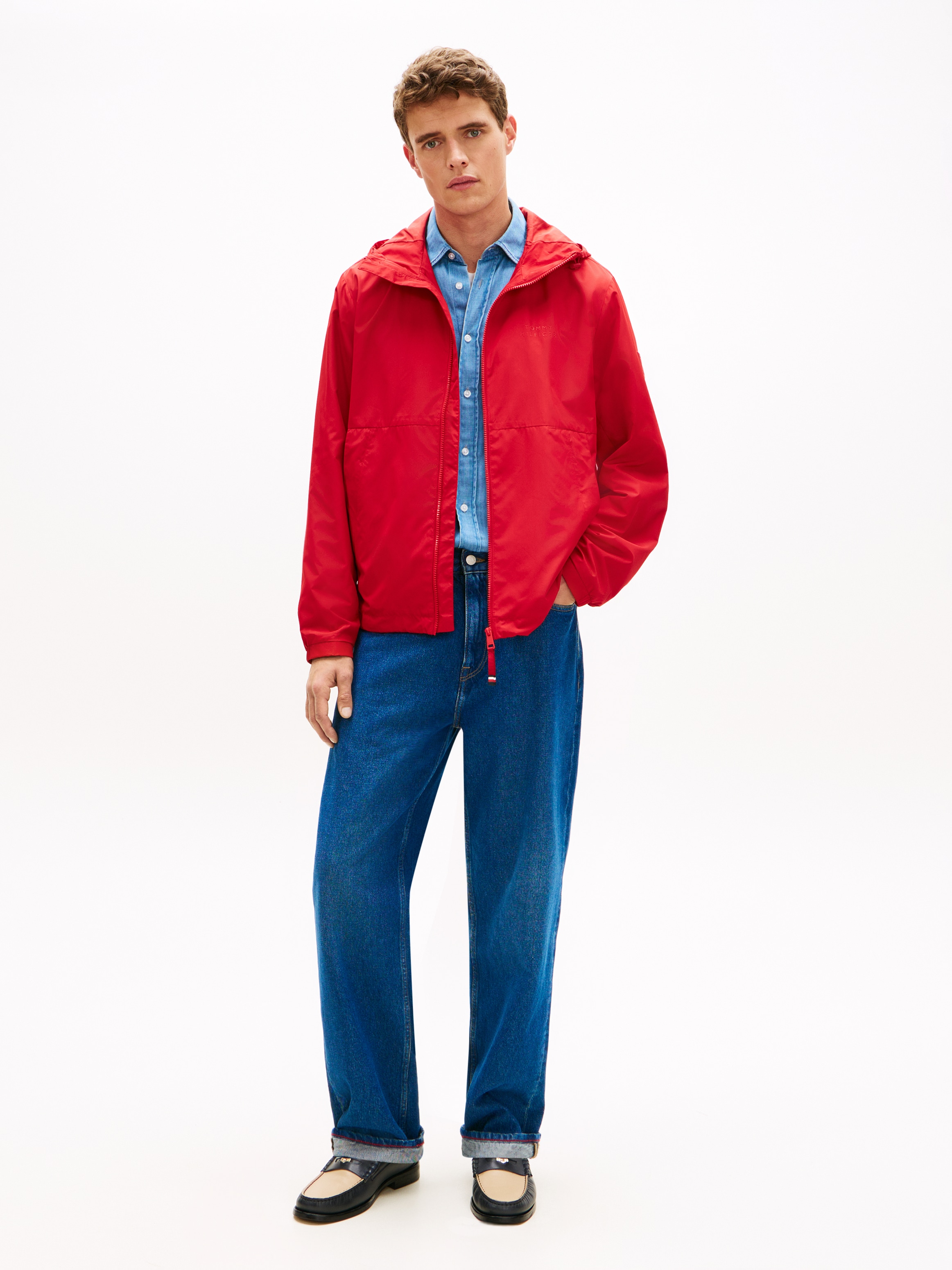 Tommy Hilfiger Allwetterjacke »BRANDED HOODED« mit Kapuze Windjacke Fahrradjacke Packable Regular fit mit Kapuze
