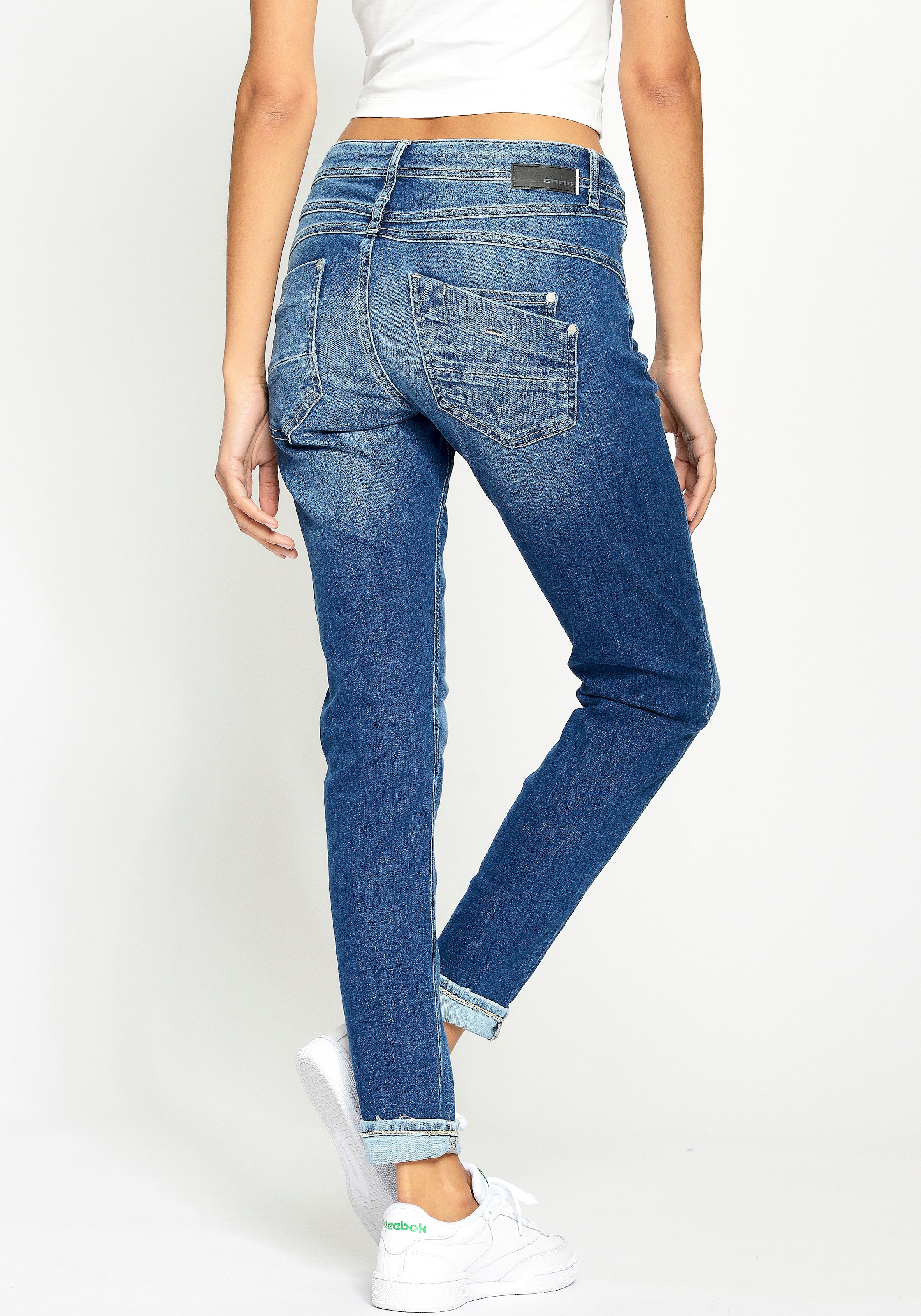 GANG Relax-fit-Jeans »Amelie Relaxed Fit«, jetzt Used-Effekten bestellen mit