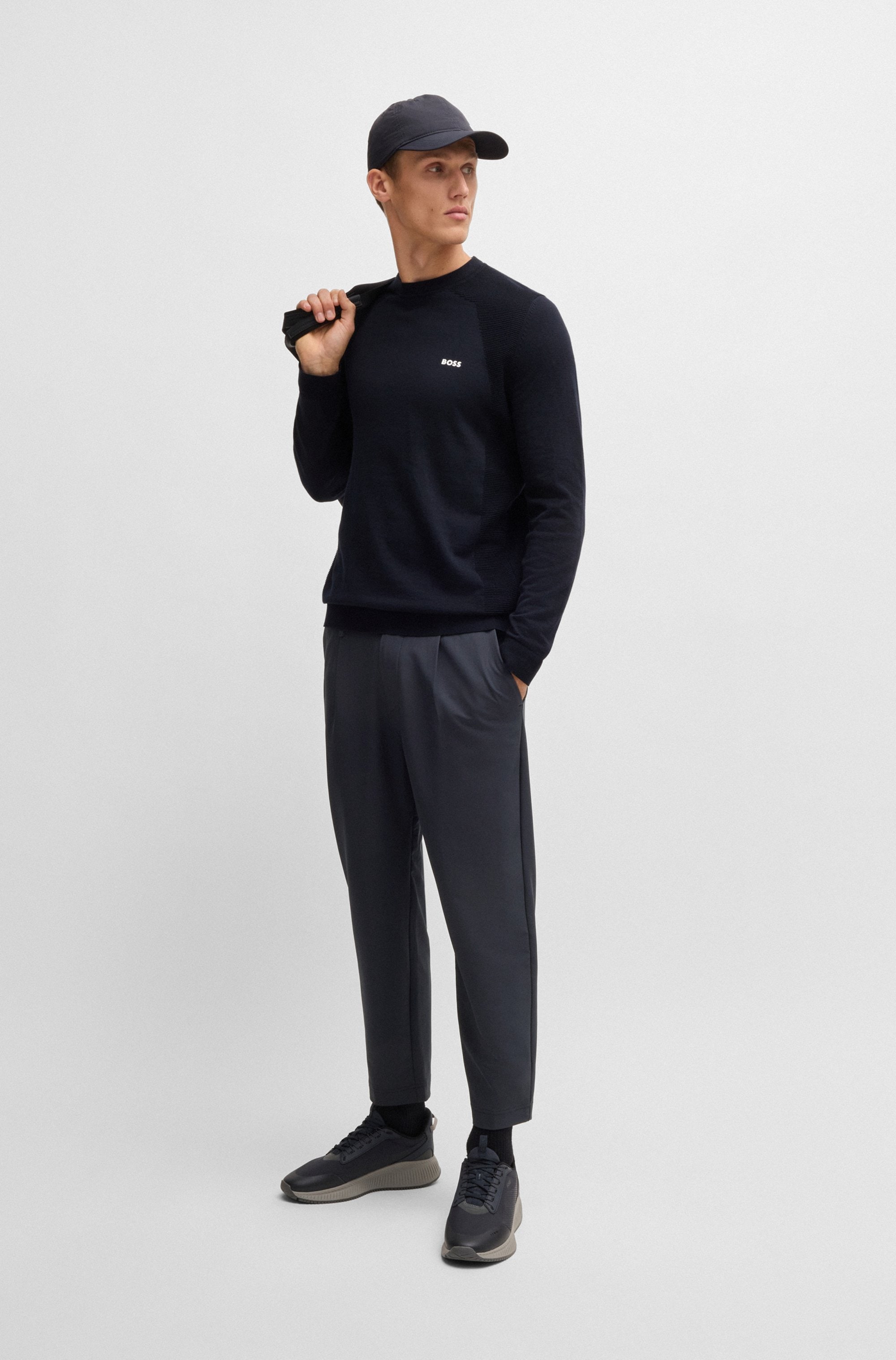 BOSS GREEN Webhose »T Convert-Pleat«, mit Zugbund und Markenlabel