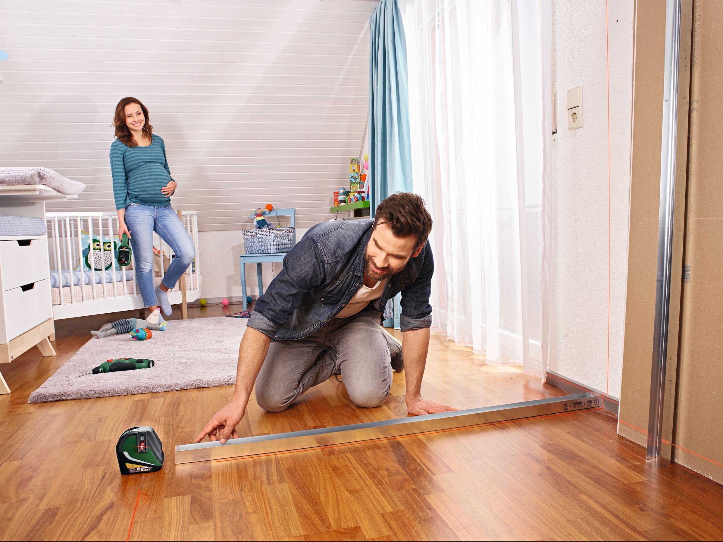 Bosch Home & Garden Kreuzlinienlaser »UniversalLevel 3«, Max. Reichweite: 10m