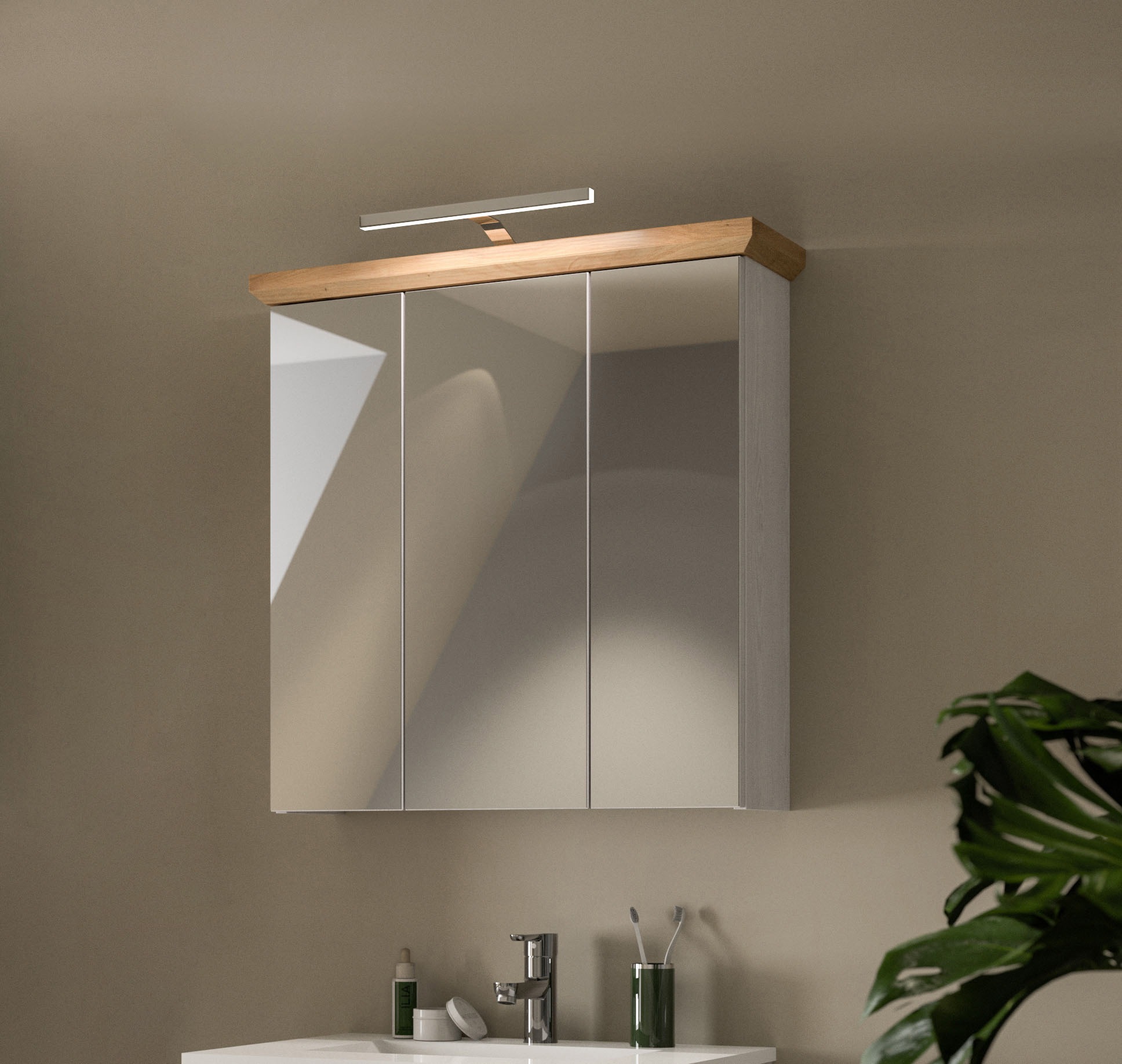 welltime Spiegelschrank »COSENZA, inkl. Beleuchtung, Breite 69cm, 3 Spiegeltüren, 9 Fächer« in Landhausoptik, mit weiteren Artikel der Serie kombinierbar, 2 Stk. tlg. Spiegelschrank, Spiegel, Bad, Badezimmer