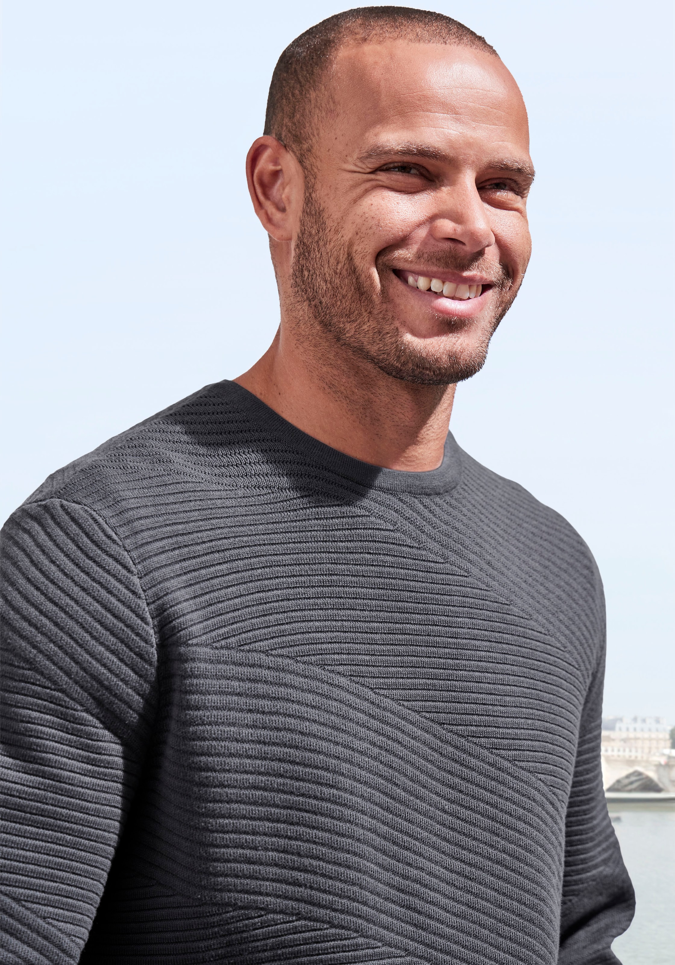 John Devin Strickpullover, Pullover aus weichem Strukturstrick