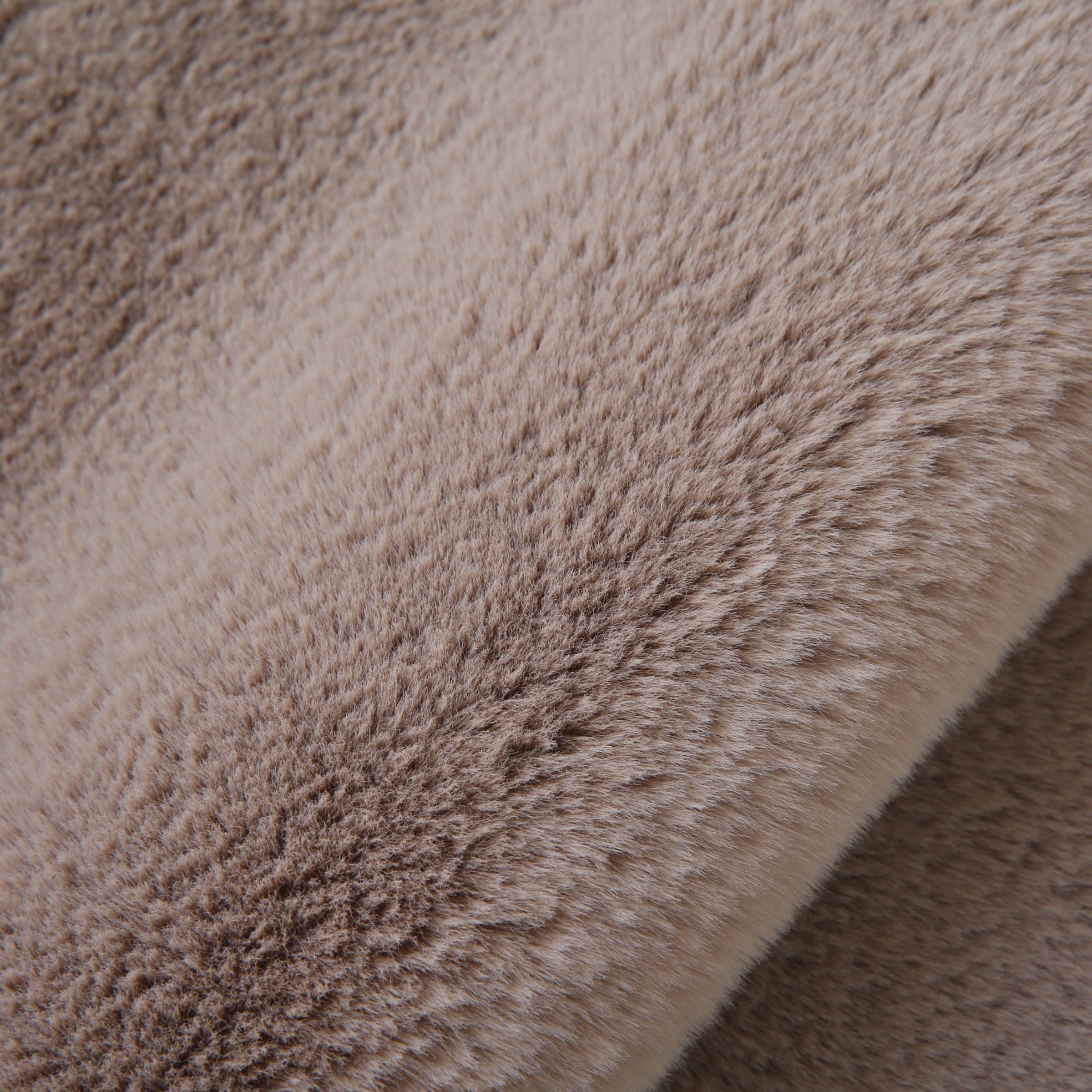 Ayyildiz Teppiche Designteppich »CATY 5304«, herzförmig, 25 mm Höhe, Besonders weich / Softflor / Kunstfell / waschbar