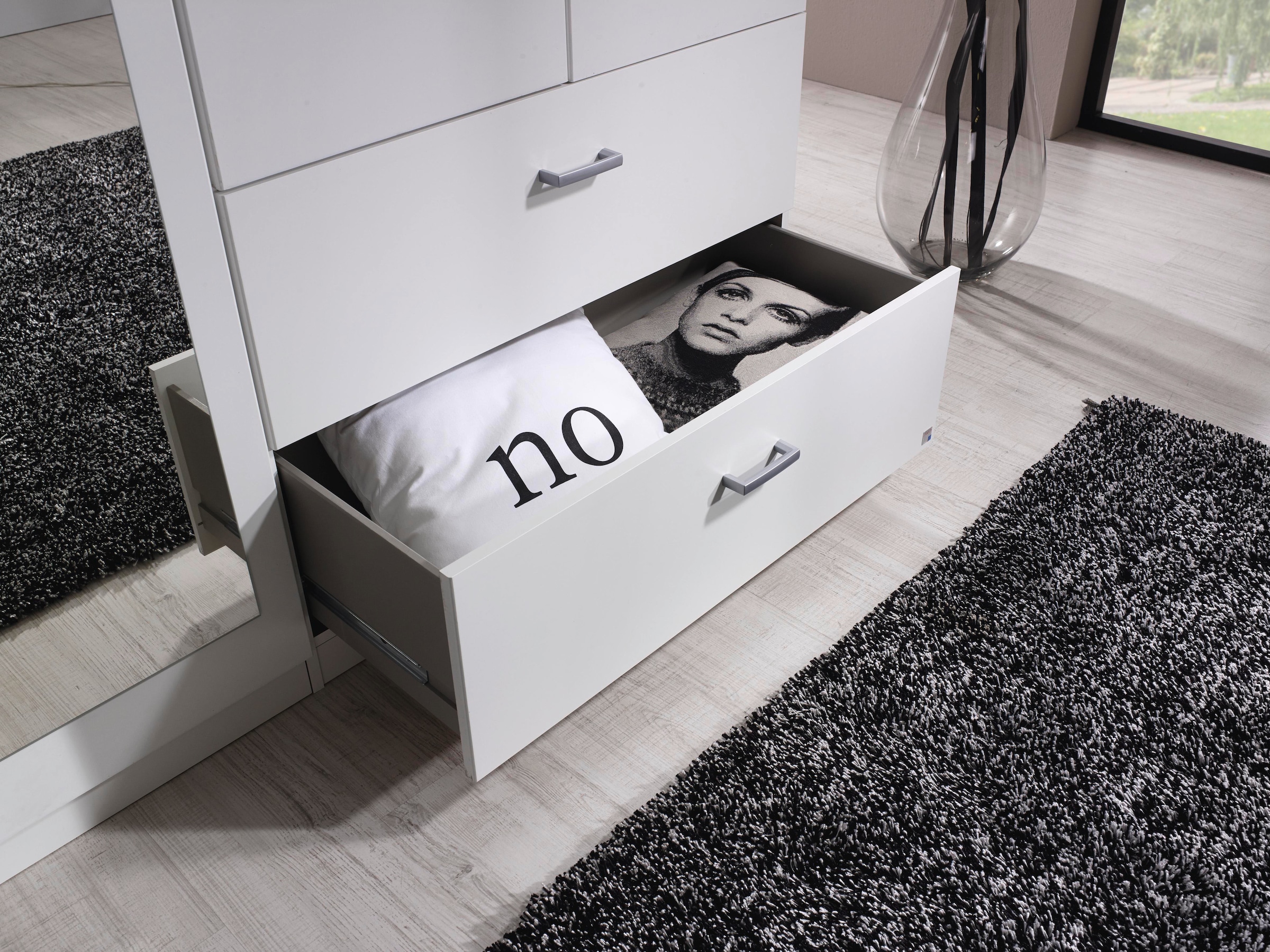 rauch Drehtürenschrank »Kleiderschrank Schrank Garderobe Wäscheschrank WILDBERG« Breiten 230/275 cm, Höhen 212/231 cm,  mit 6 Schubladen, obere Schublade mit Holz-Einteilung MADE IN GERMANY