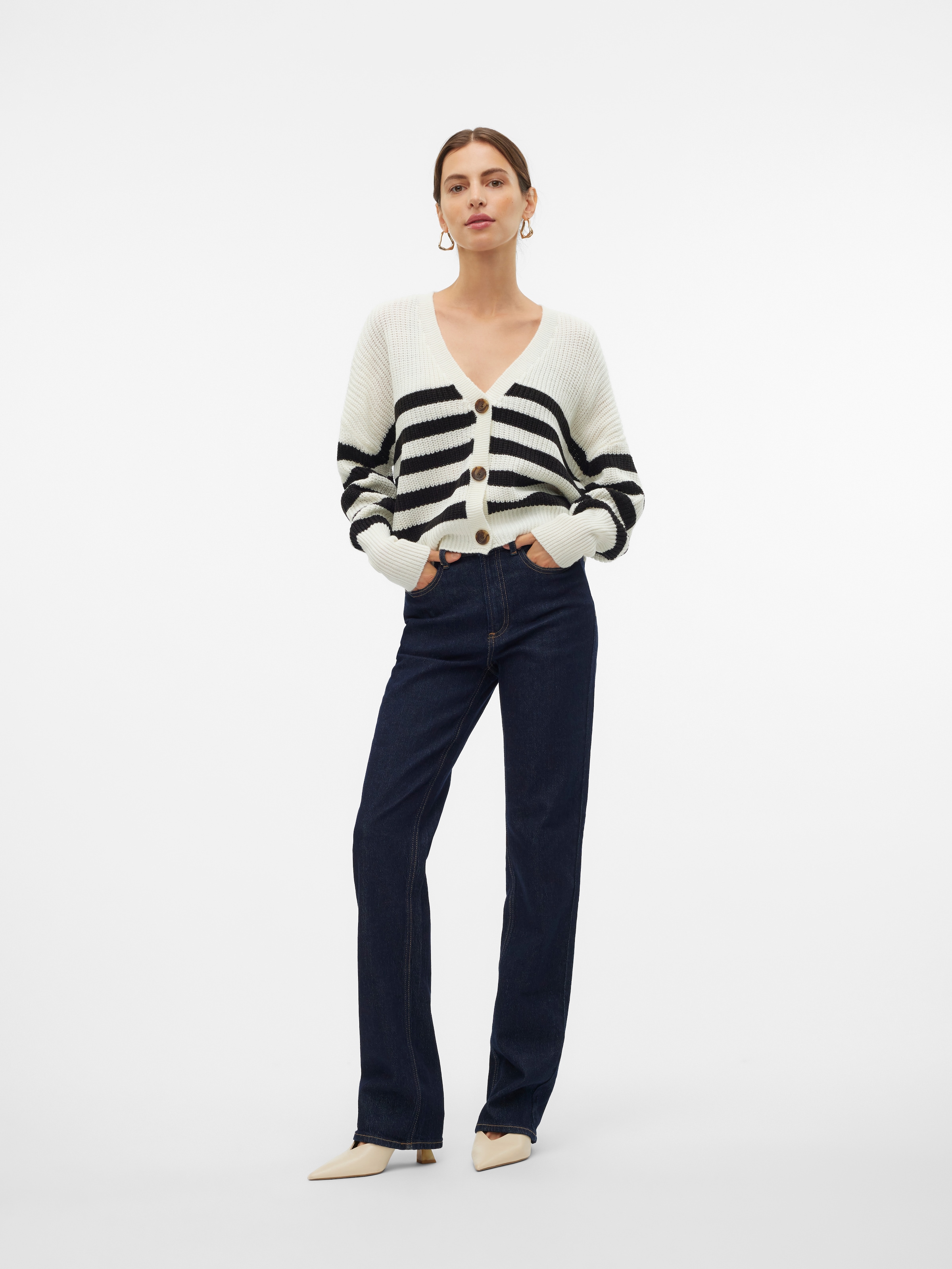Vero Moda Strickjacke »VMLEA LS V-NECK CUFF CARDIGAN NOOS«, mit Knopfleiste