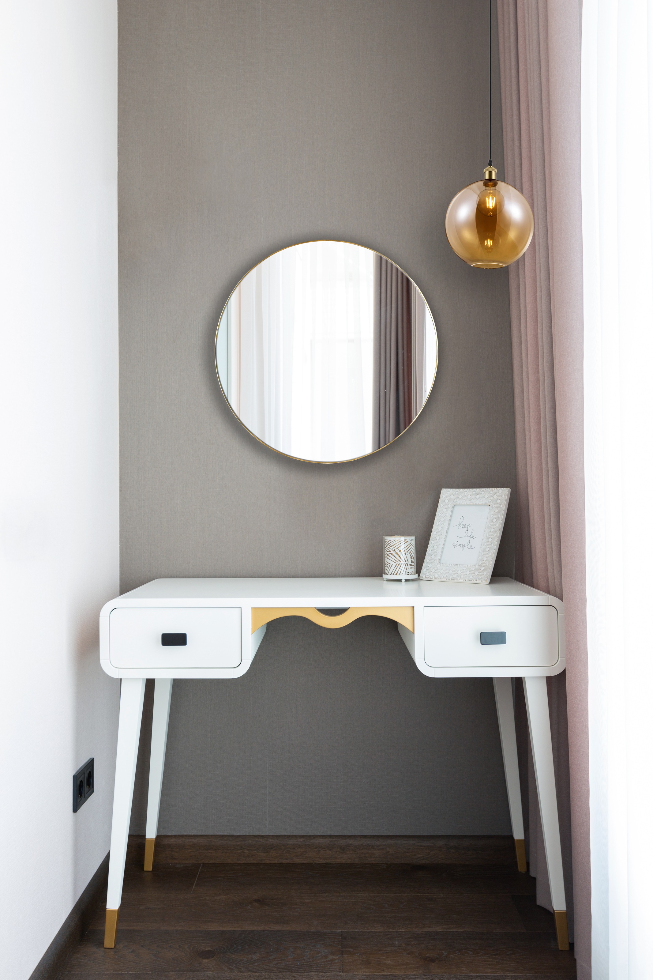 MIRRORS AND MORE Dekospiegel »Mila« Wandspiegel, rund, Ø 50 cm, lackiertes günstig online kaufen