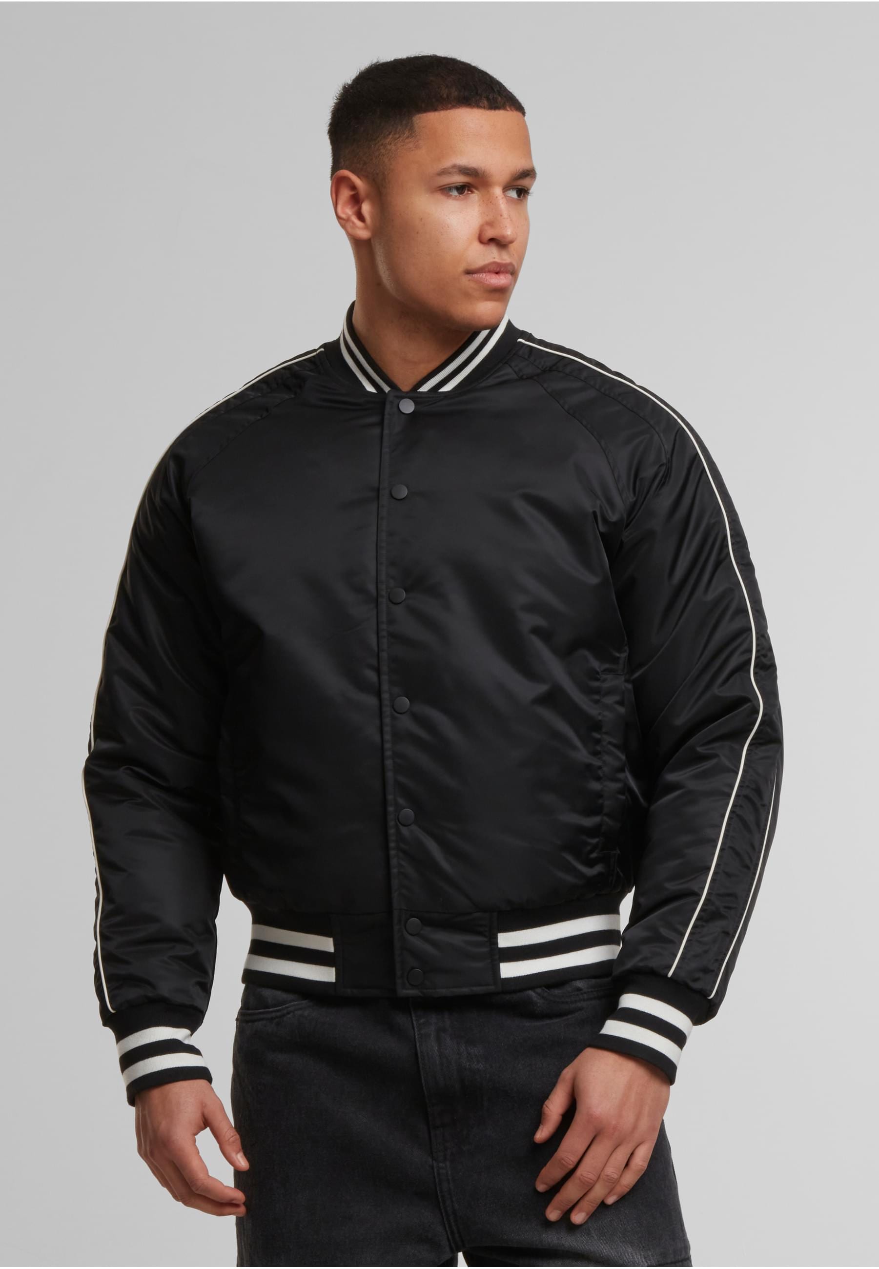 URBAN CLASSICS Bomberjacke »Urban Classics Racer Bomber Jacket« 1 Stk. tlg. ohne Kapuze