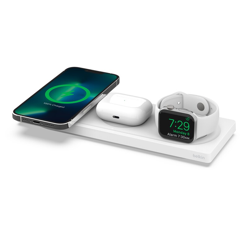 BELKIN Smartphone-Ladegerät »drahtloses 3-in-1 MagSafe Ladepad« inkl. Netzteil kompatibel für iPhone der Serie 15/14/13/12, für iPhone, Apple Watch...