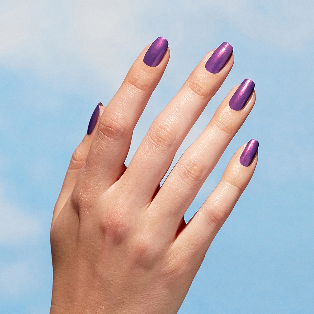 OPI Nagellack »Nature Strong Achieve Grapeness« deckend, glänzend, langanhaltend, schnelltrocknend