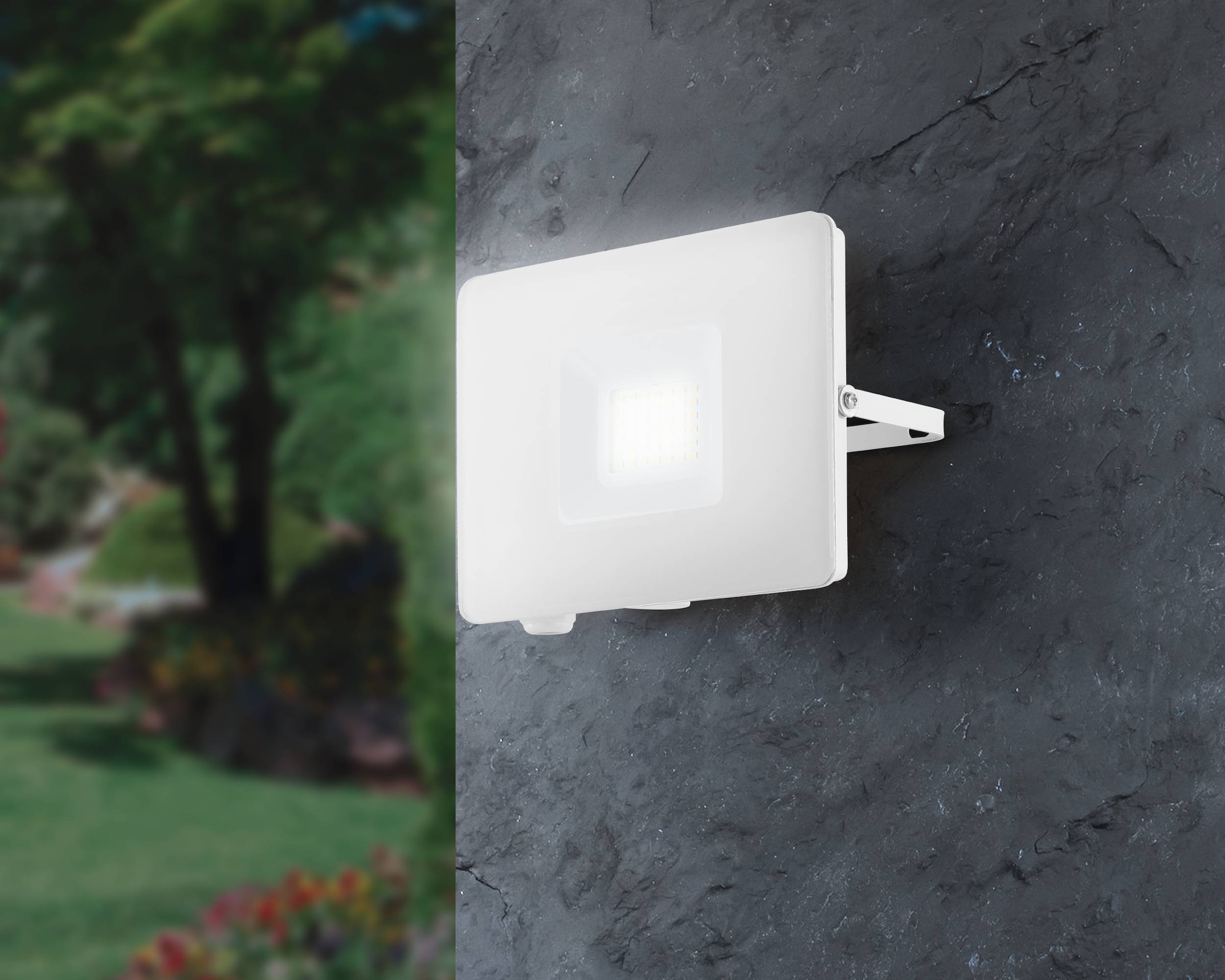 EGLO Wandleuchte »Faedo 3, Außen-Strahler, Außenleuchte, Wandstrahler, IP65, Lampe« LED-Modul 1 Stk. Kaltweiß Wand-/Deckenleuchte - L17,5 x B4 x H13,5 x AL8 cm - weiß - 31W inkl.