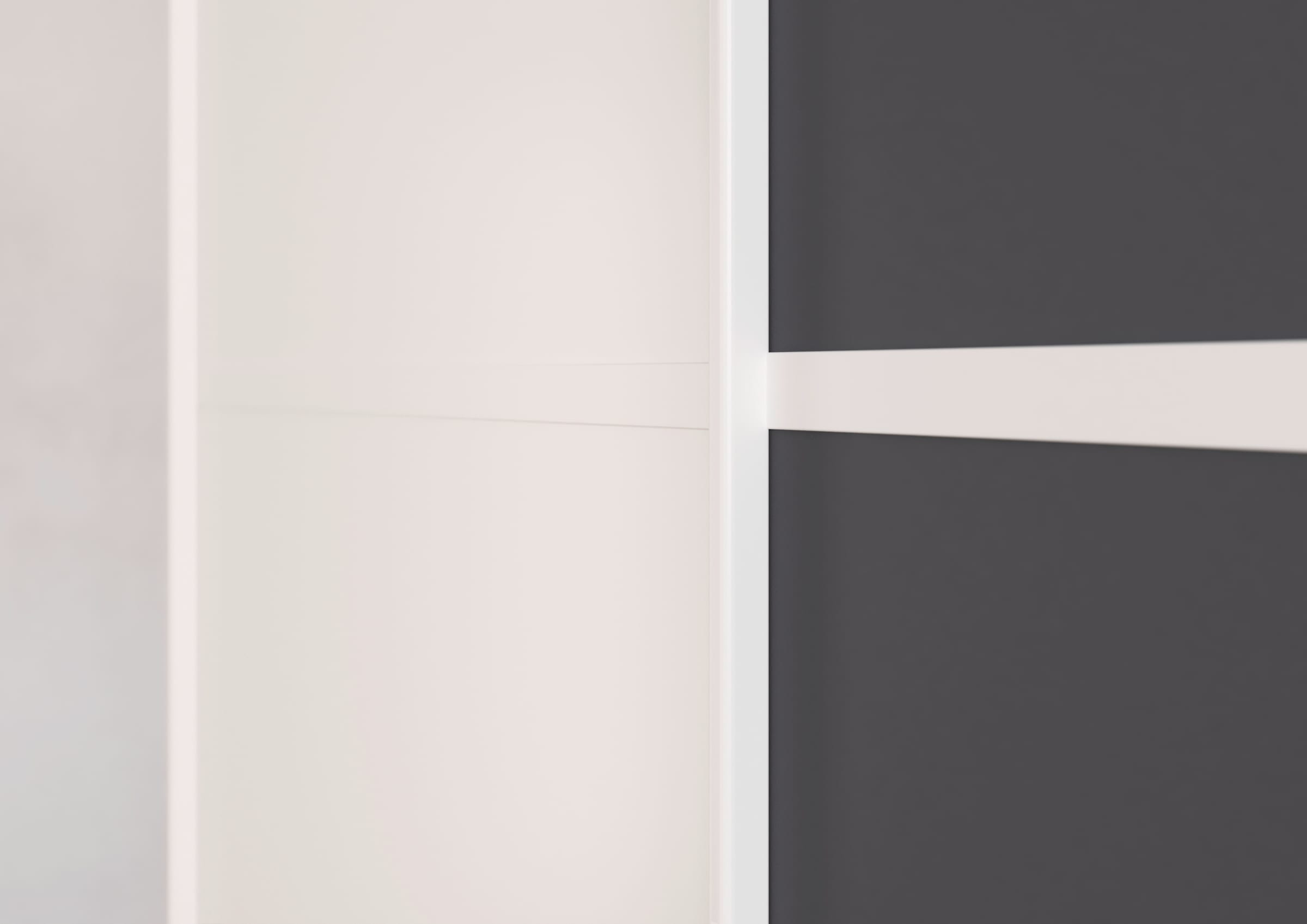 rauch Kleiderschrank »Schwebetürenschrank OTTO´s Choice Garderobe Schrank TOP ANGEBOT Avola«, (in 3 verschiedenen Ausstattungen BASIC/CLASSIC/PREMIUM), mit eleganten Zierleisten in Chrom, Schwarz oder Weiß MADE IN GERMANY