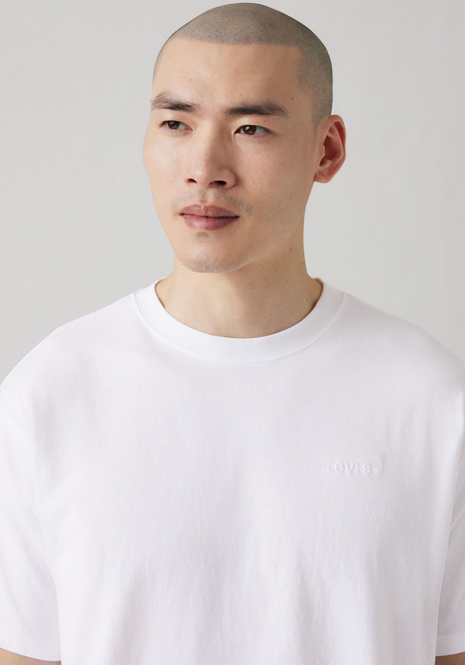 Levi's® Rundhalsshirt »LE RED TAB VINTAGE TEE«, im klassischen Levi's® Design