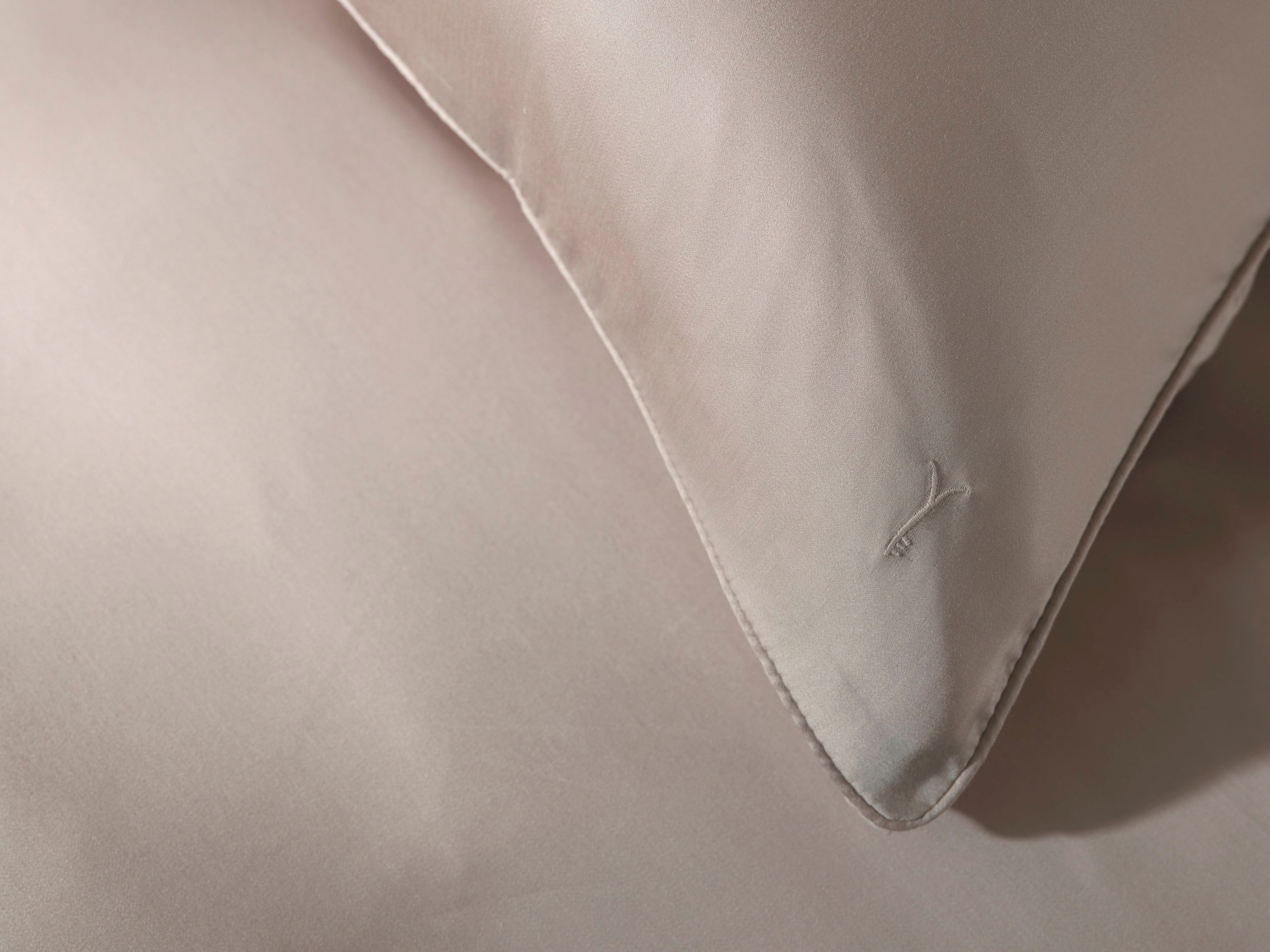 YELLOW Bettwäsche »Suite-New-York«, Bettwäsche aus 100% hochwertigem Lyocell
