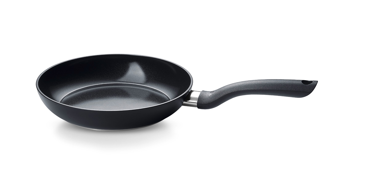 Fissler Pfannen-Set »Essential« Aluminium Set, je 1x Keramikpfanne 24 + 28 cm, 2 tlg. tlg. leicht zu reinigen, Made in Germany